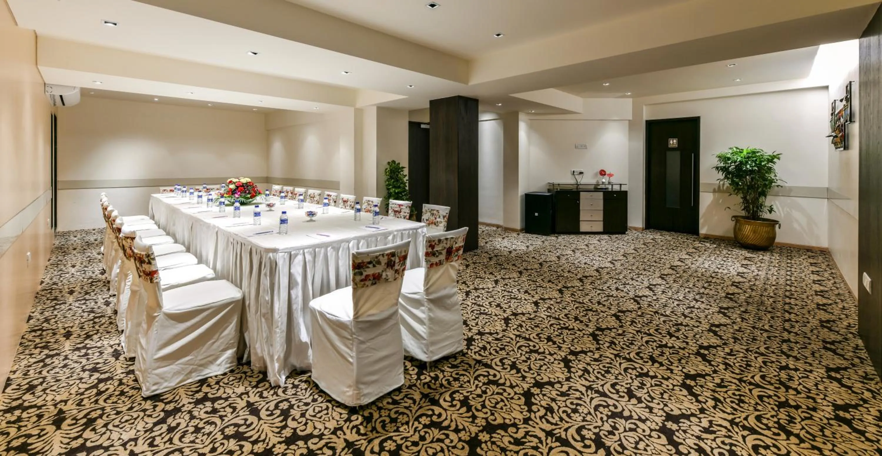 The Paradise By Tunga