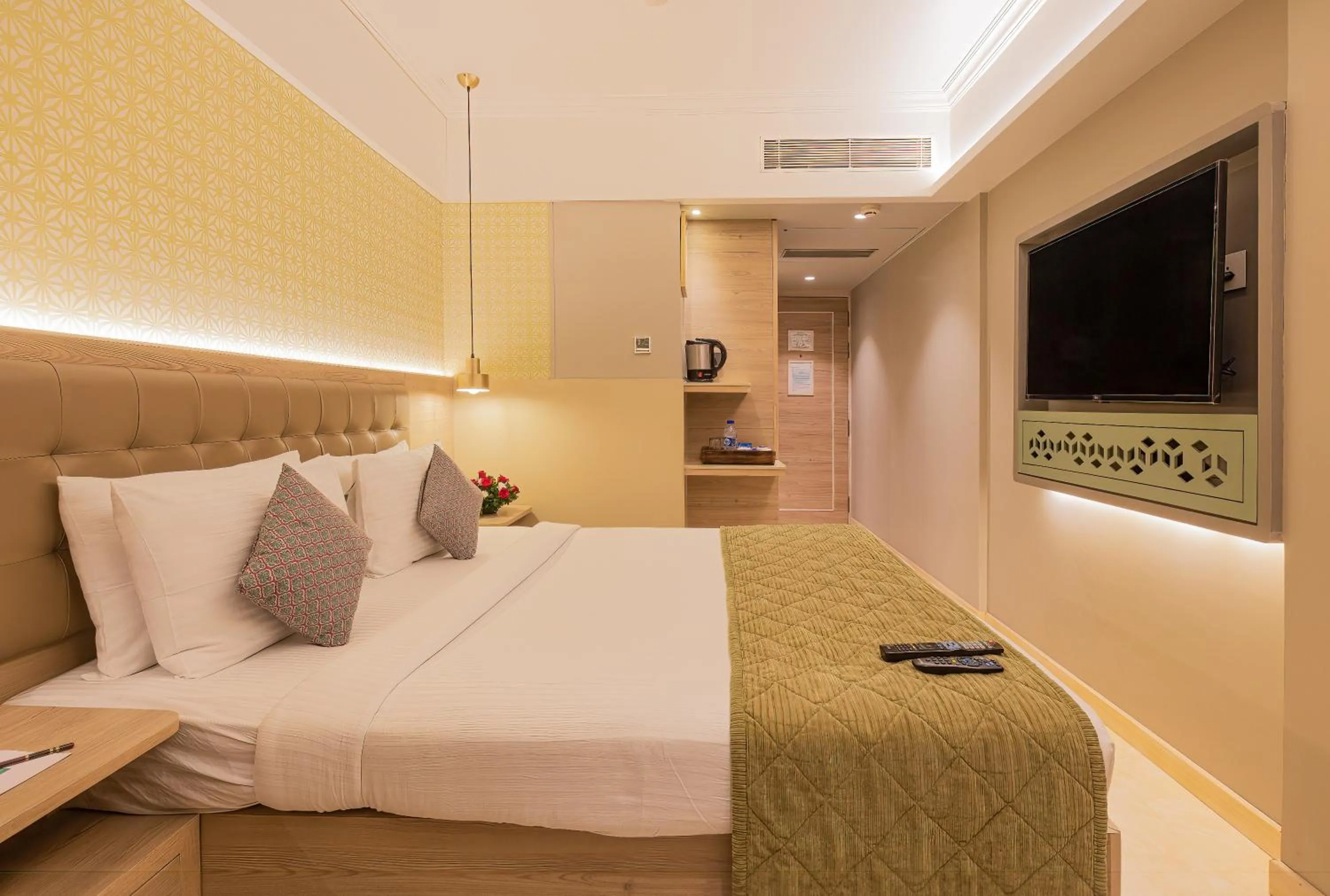 The Paradise By Tunga