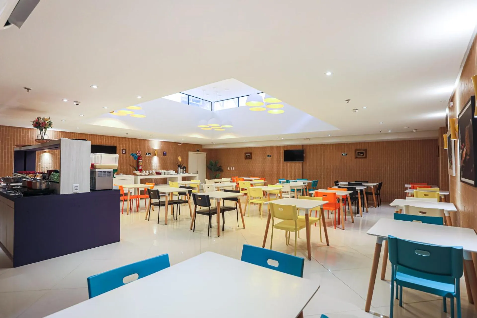 Restaurant/places to eat in Rede Andrade Docas