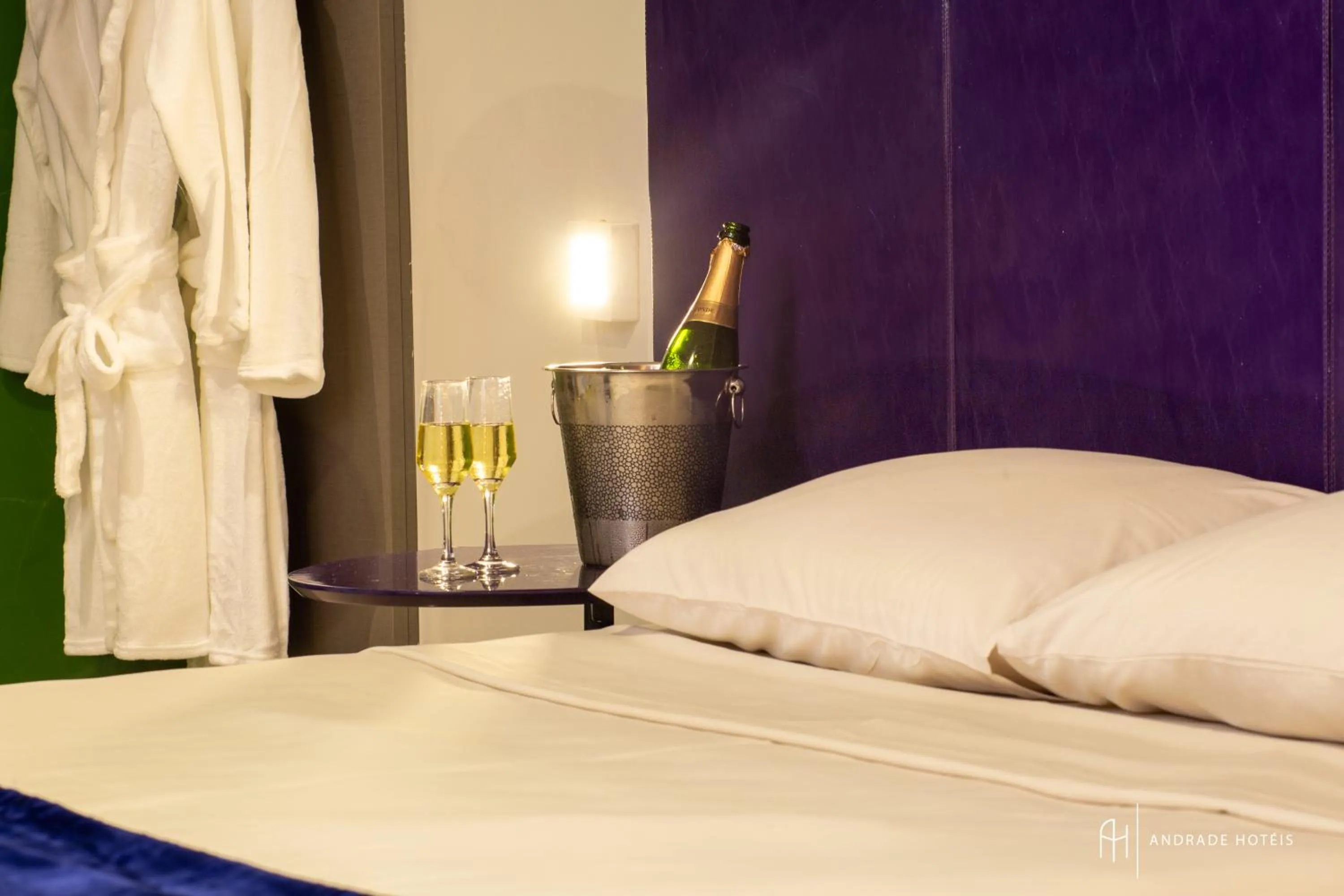 Bedroom, Bed in Rede Andrade Docas