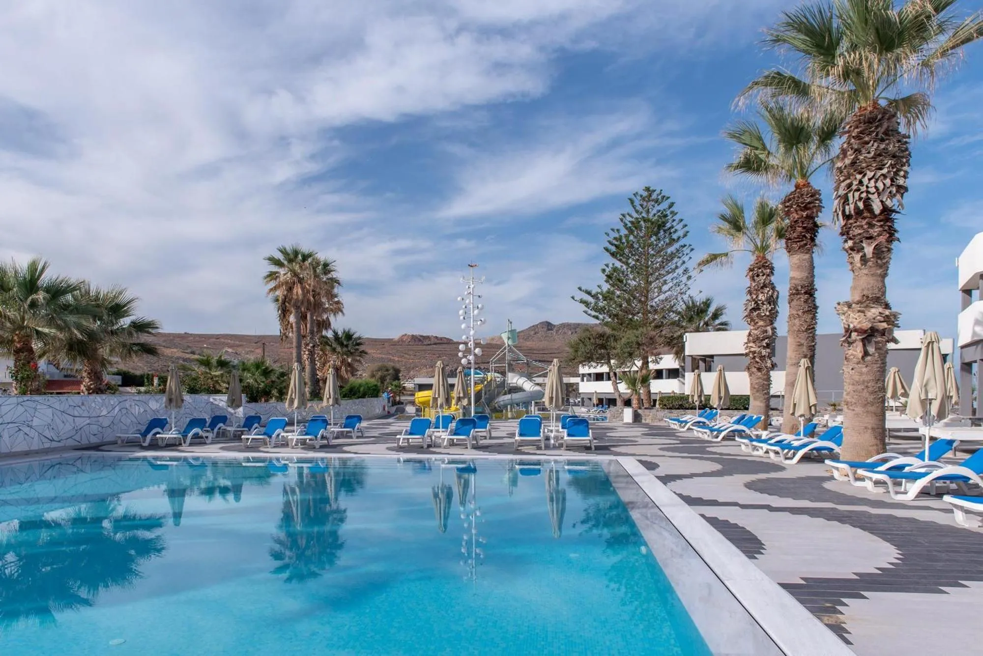 Swimming pool in Arina Beach Resort
