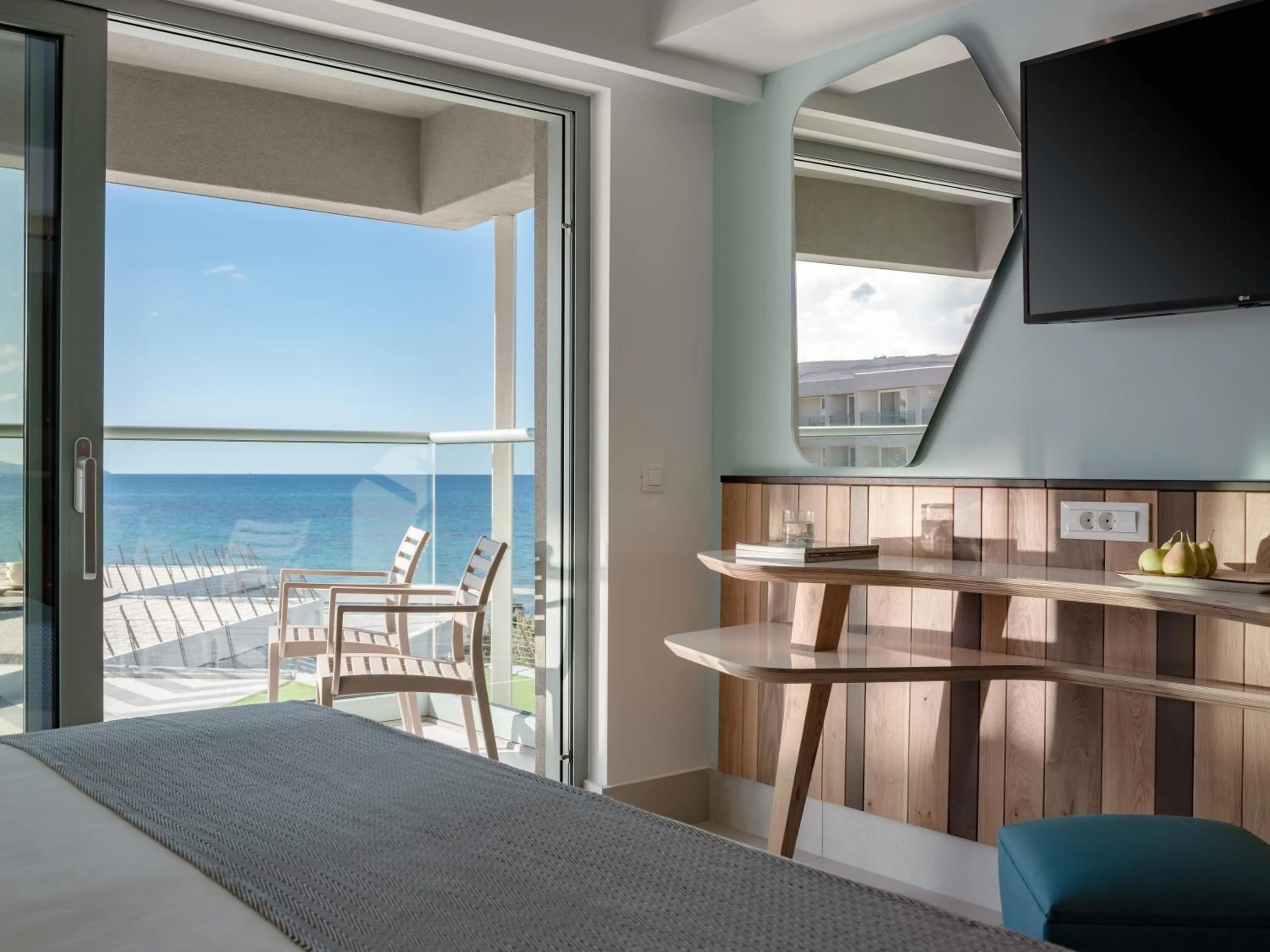 Bed in Arina Beach Resort