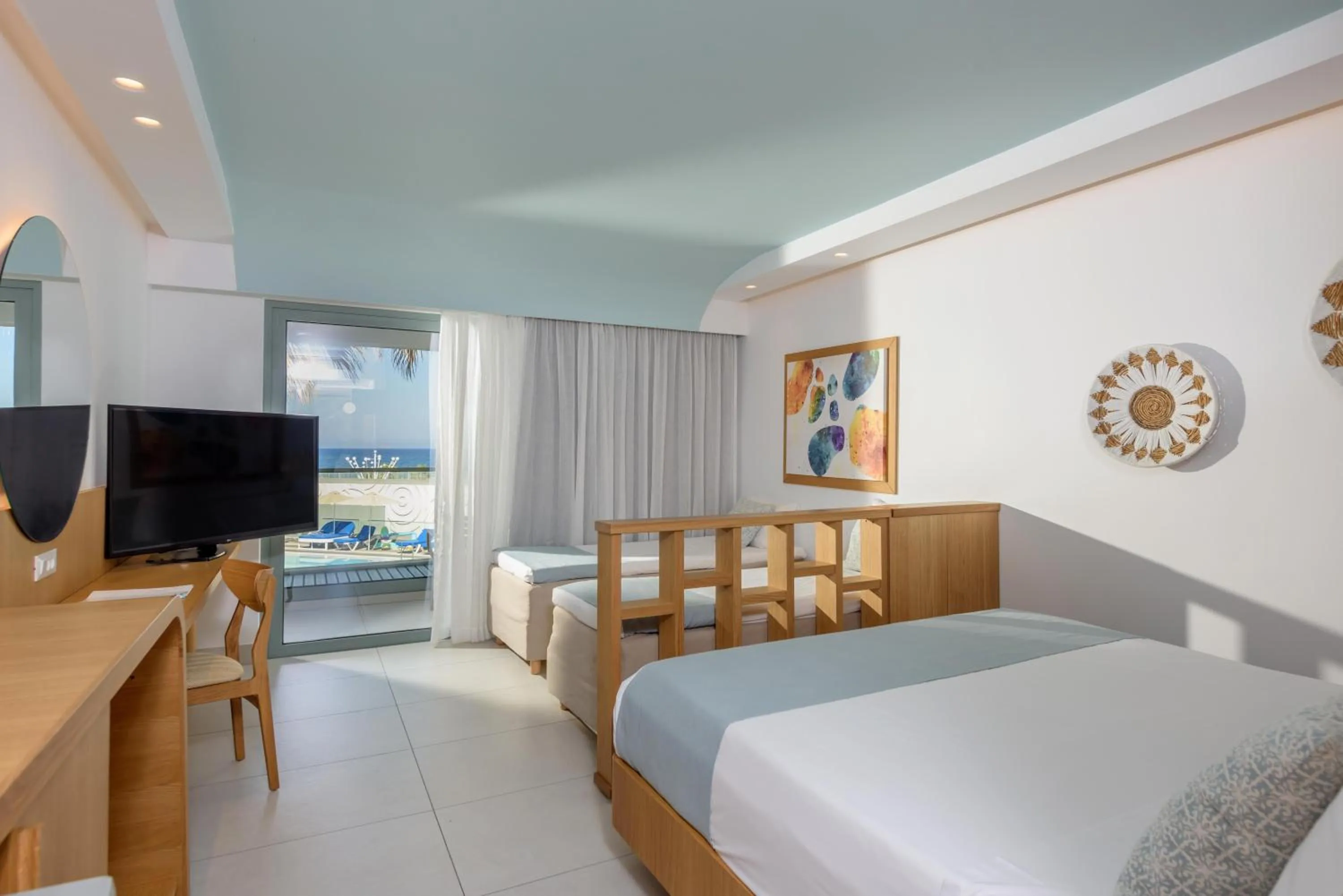 Photo of the whole room, Bed in Arina Beach Resort