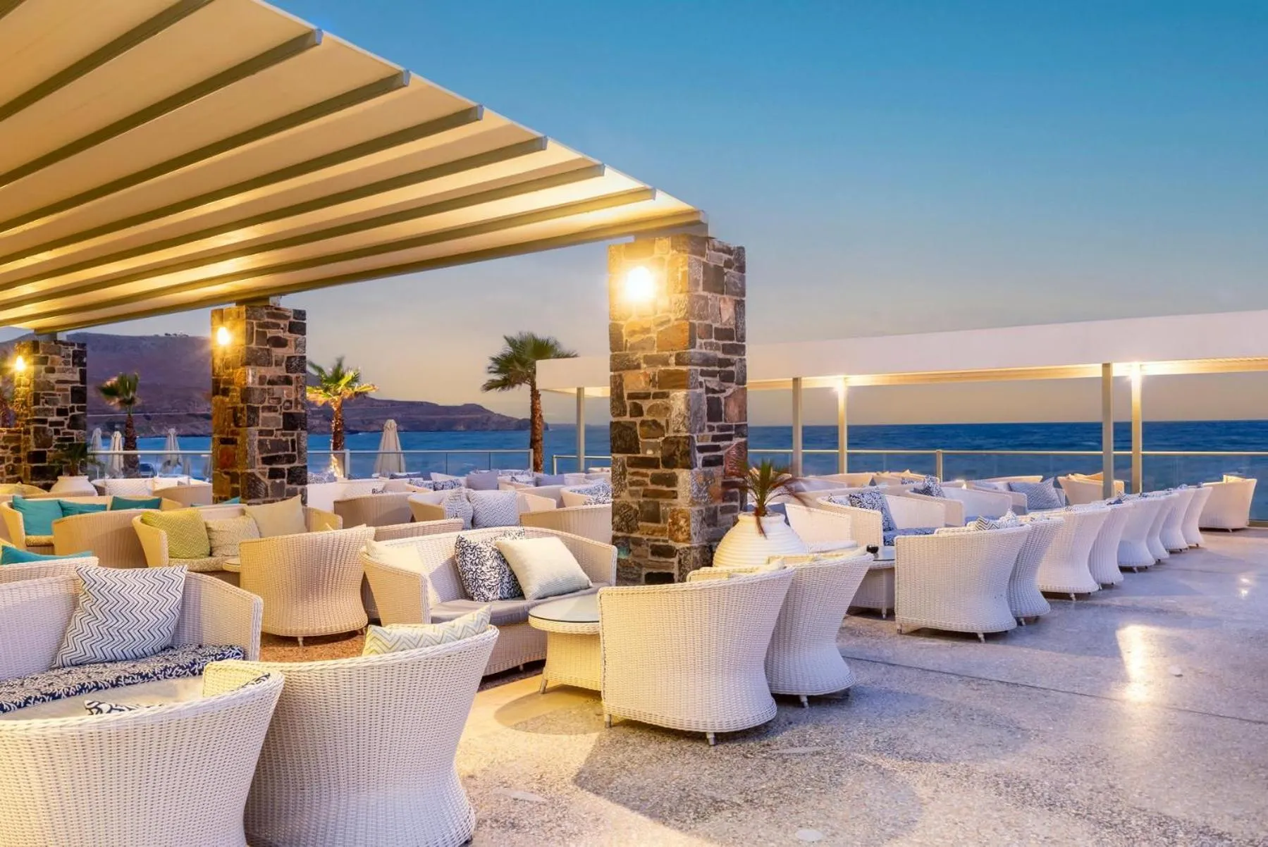 Lounge or bar in Arina Beach Resort