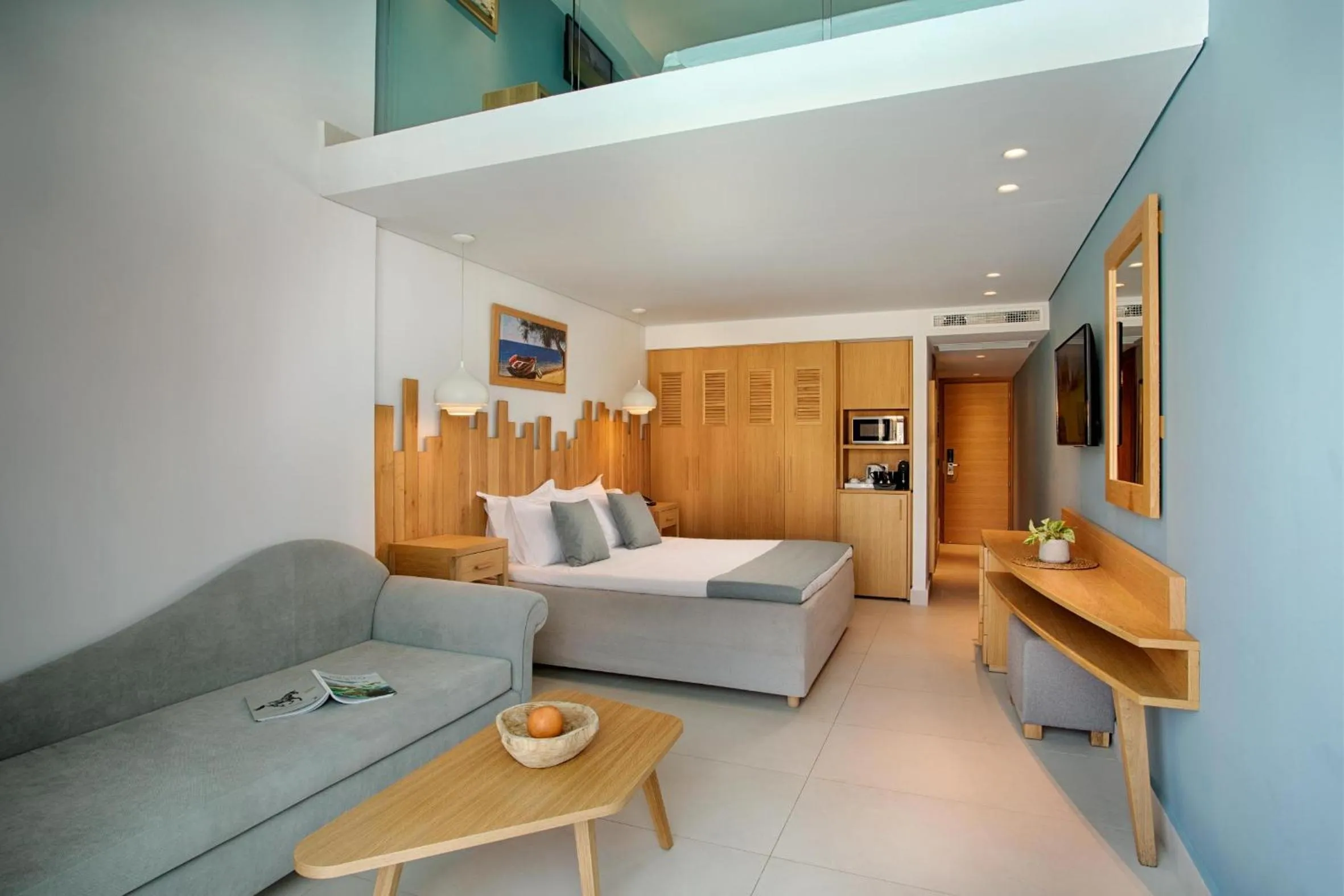 Photo of the whole room, Bed in Arina Beach Resort