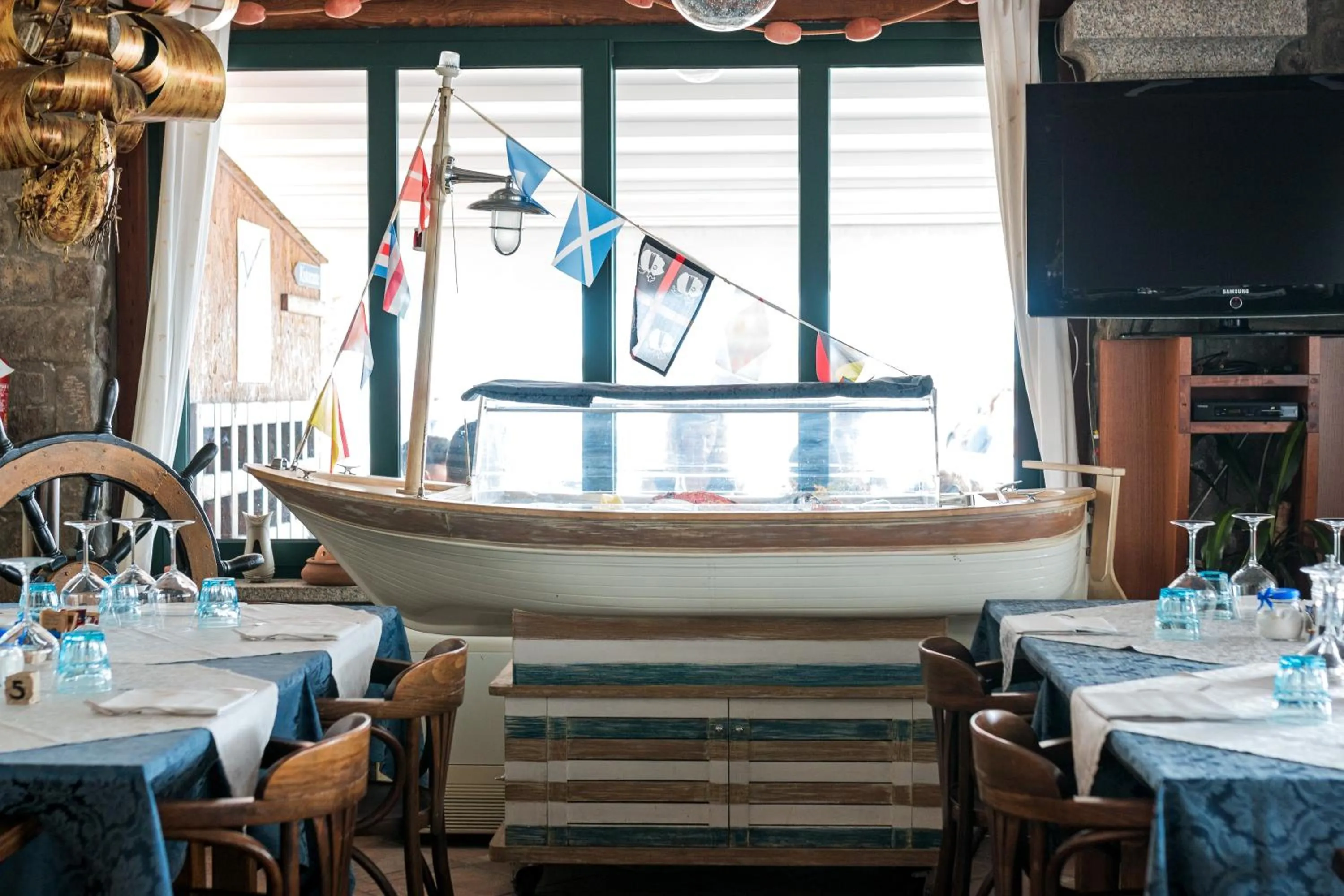 Restaurant/places to eat in Locanda Su Recreu