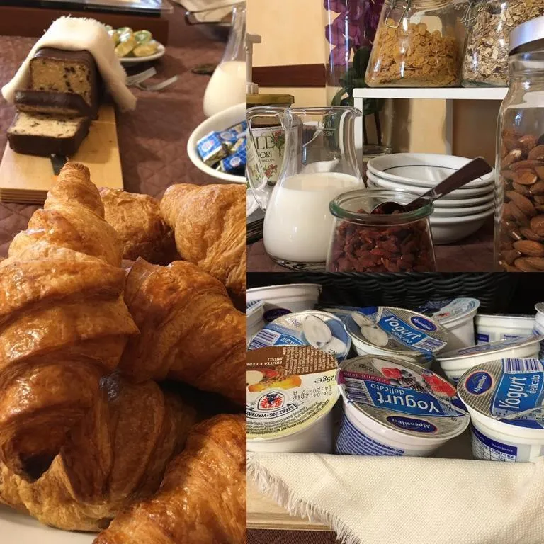 Breakfast in Belvedere Hotel & Villa