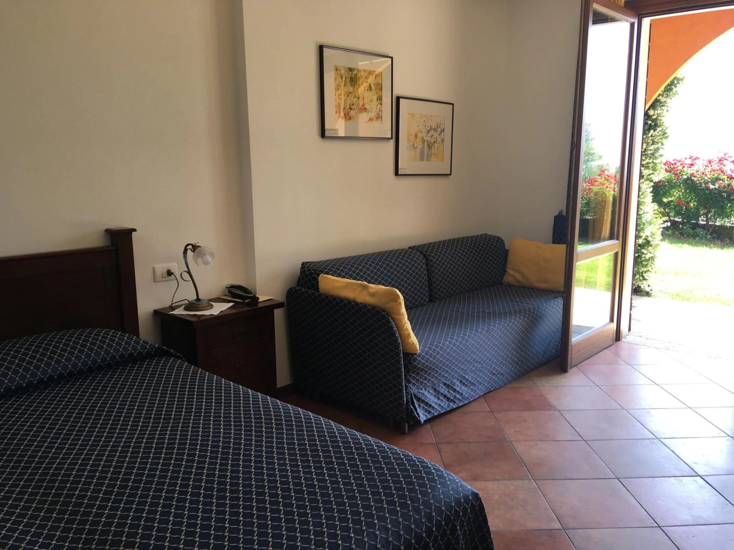 Photo of the whole room in Belvedere Hotel & Villa