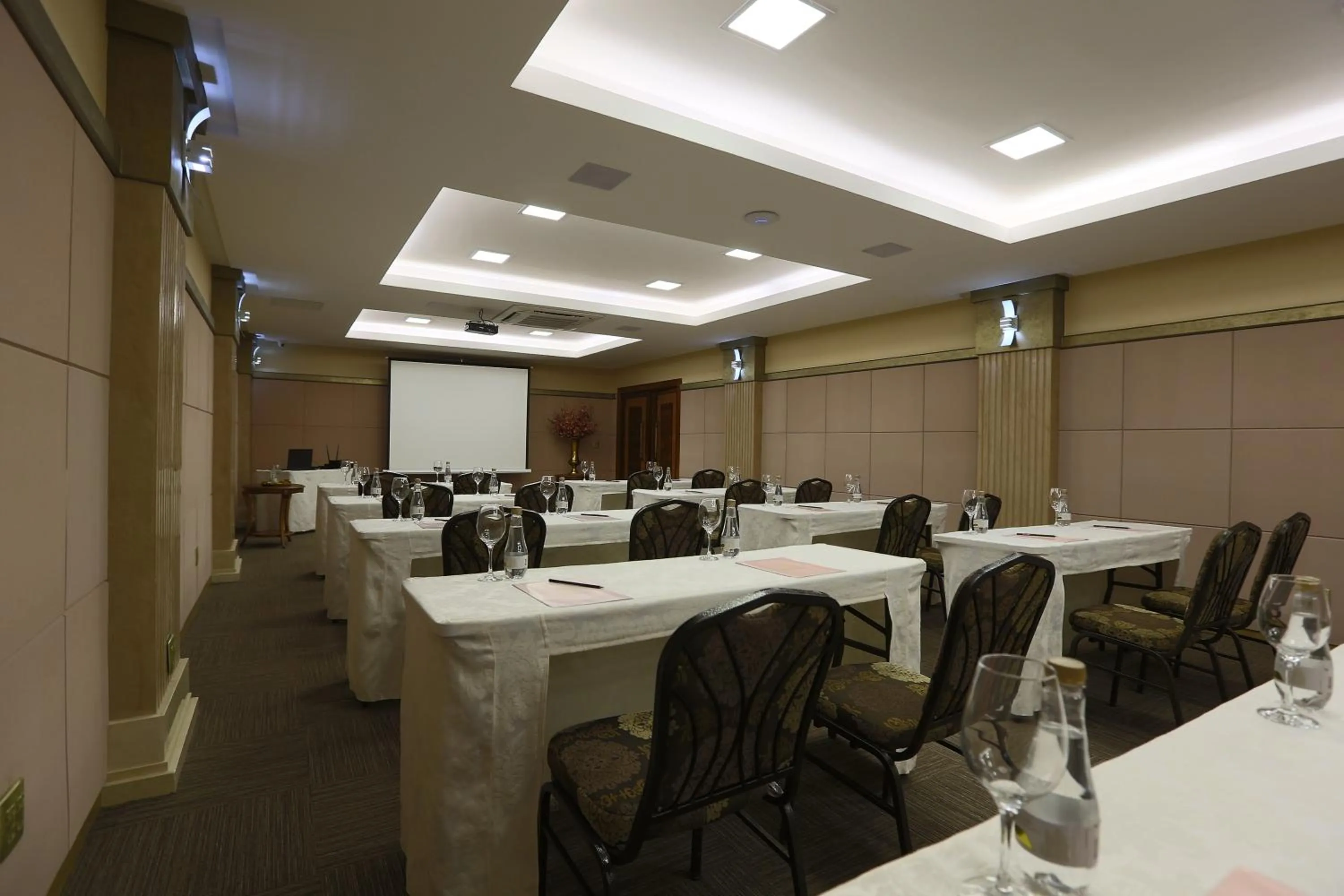 Golden Lis Hotel Boutique