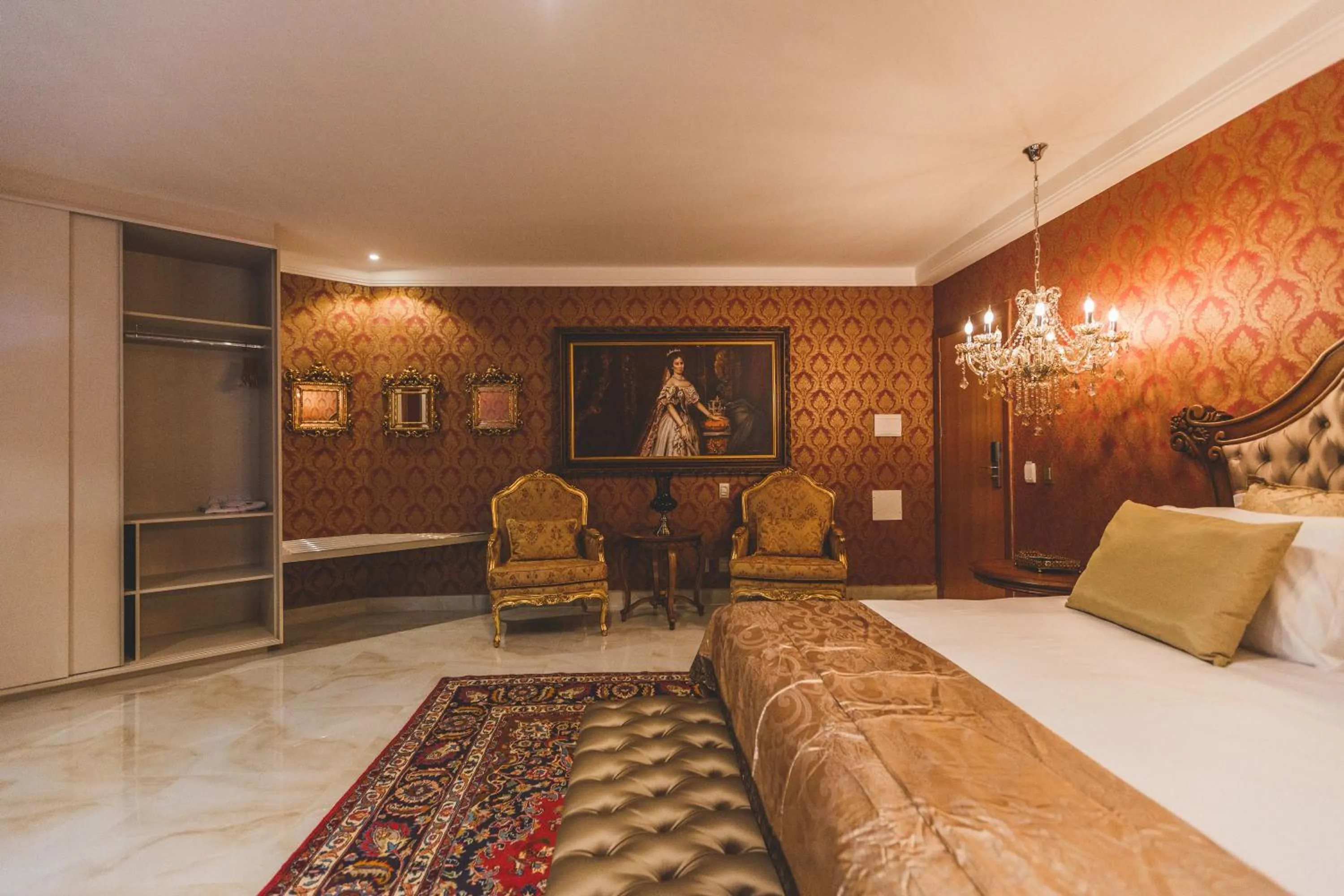 Golden Lis Hotel Boutique