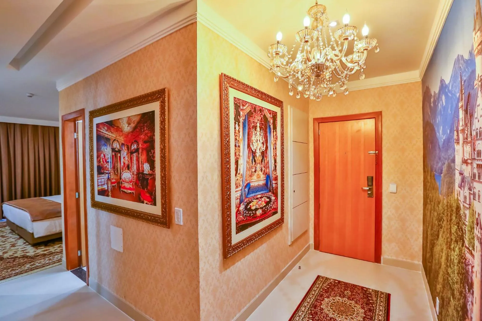 Bed in Golden Lis Hotel Boutique