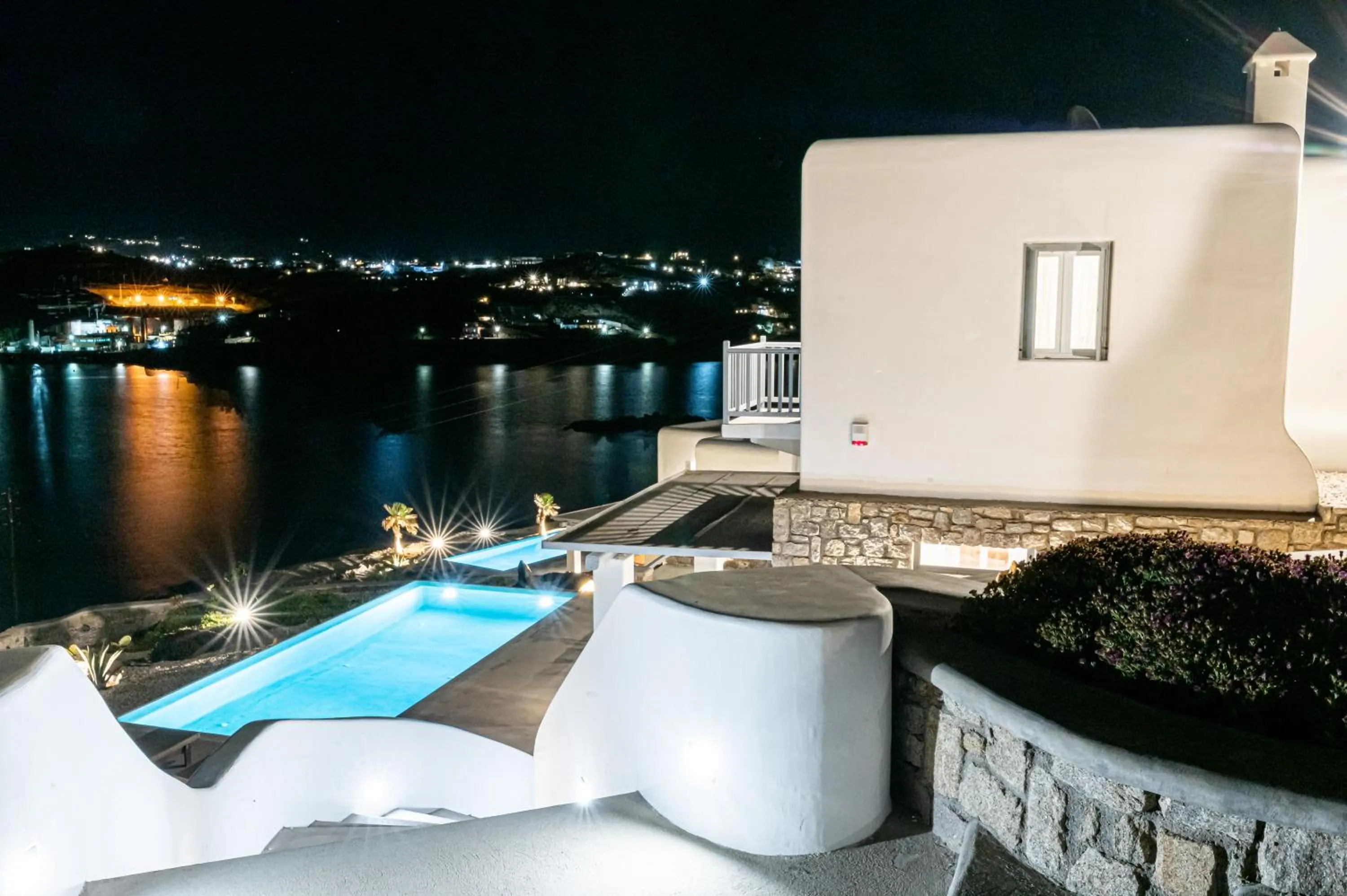 Night in Carpe Diem Villas Mykonos ,Heated Pool!