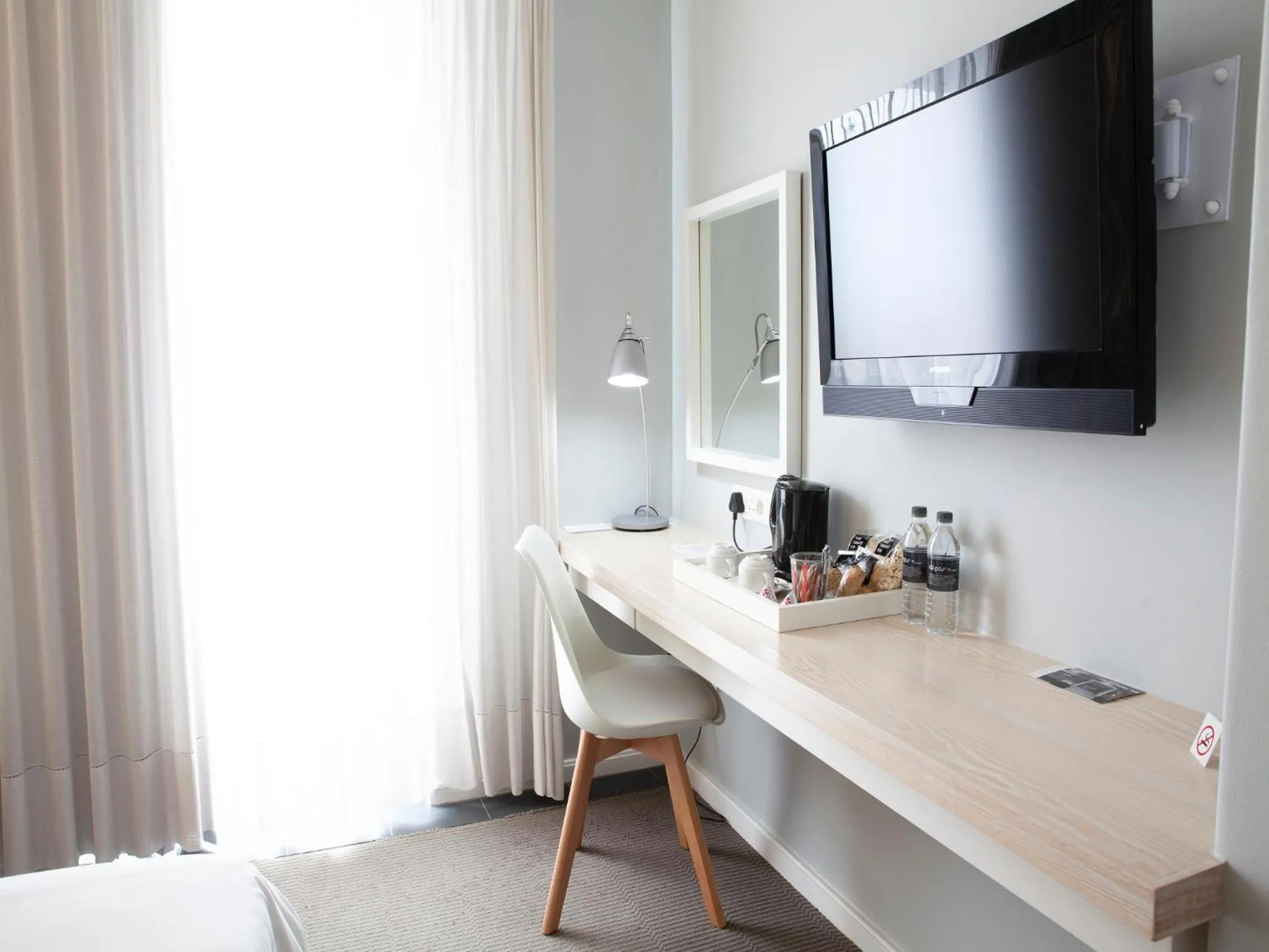 TV and multimedia in Atlantic Beach Hotel