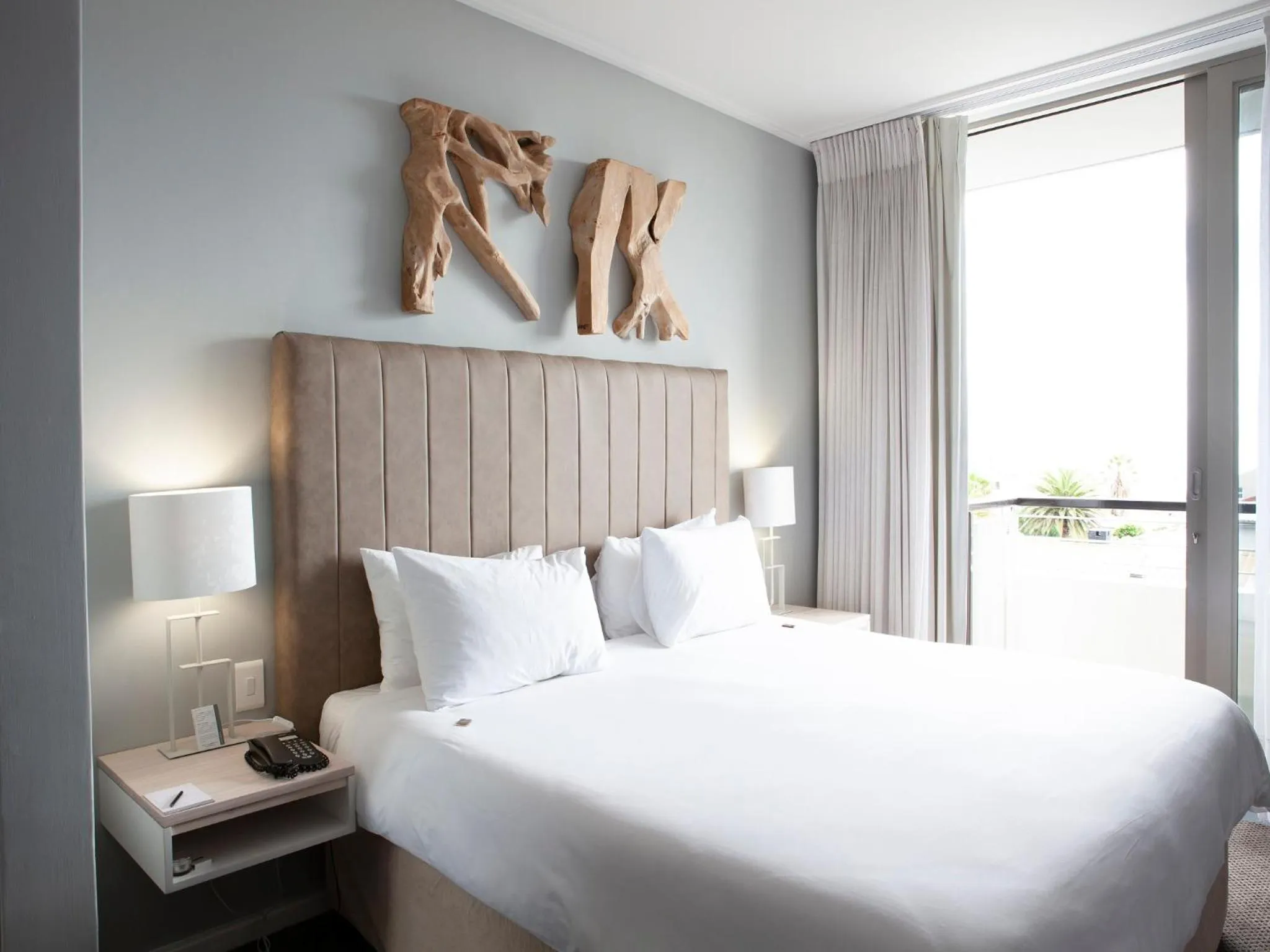 Bed in Atlantic Beach Hotel