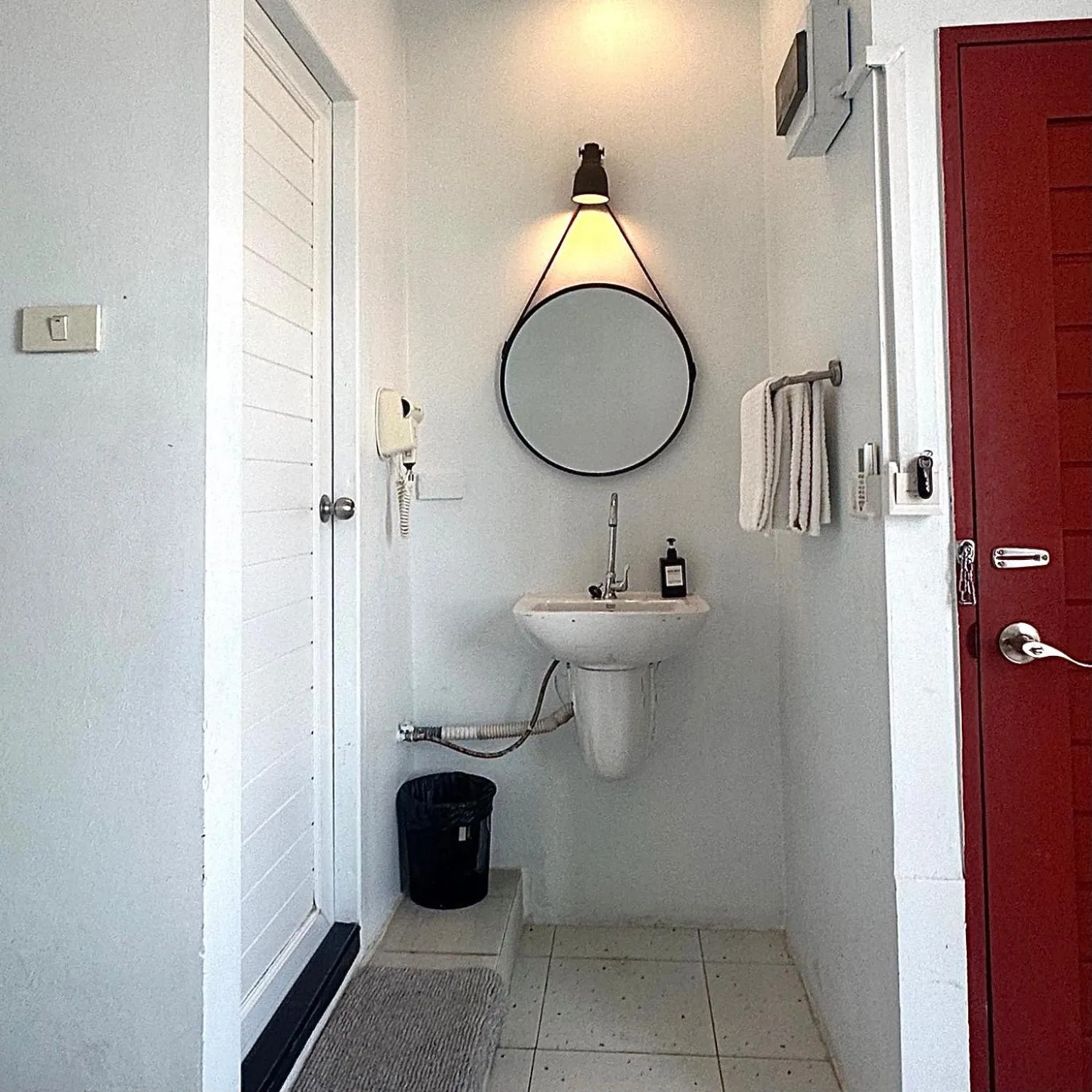 Toilet in Beige Poshtels + Netflix