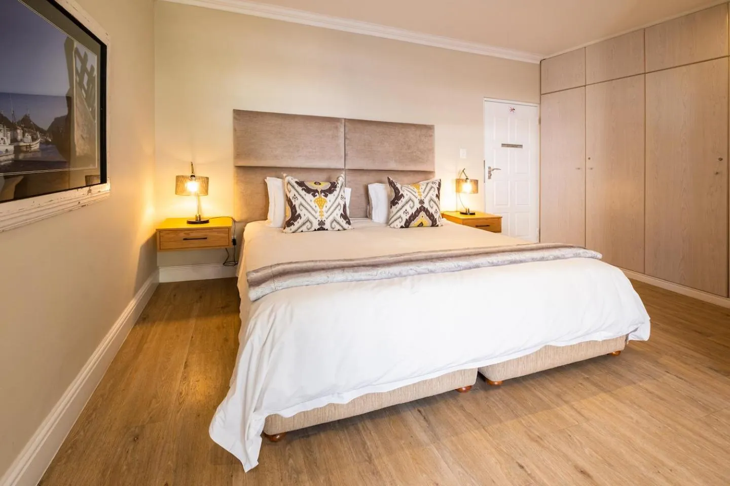 Bedroom, Bed in 3 On Camps Bay