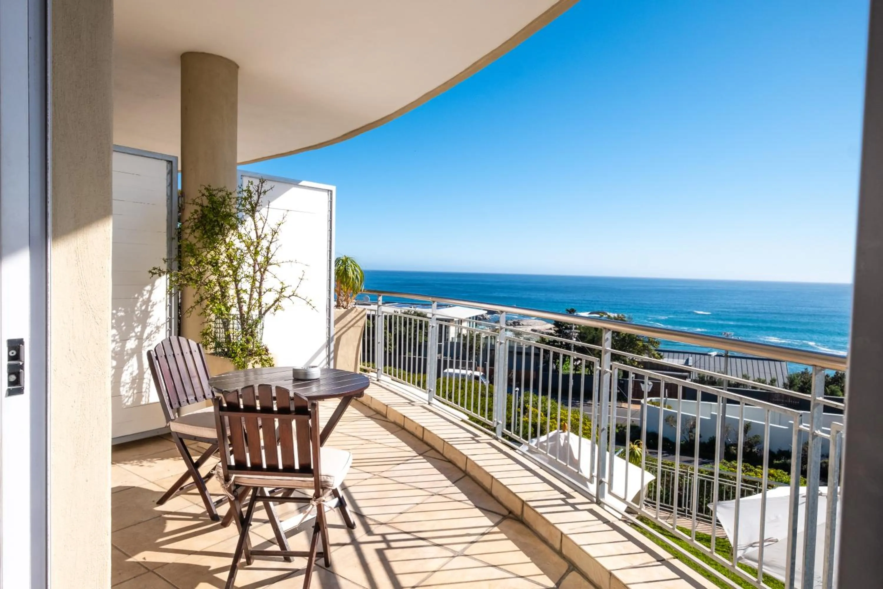 Balcony/Terrace in 3 On Camps Bay