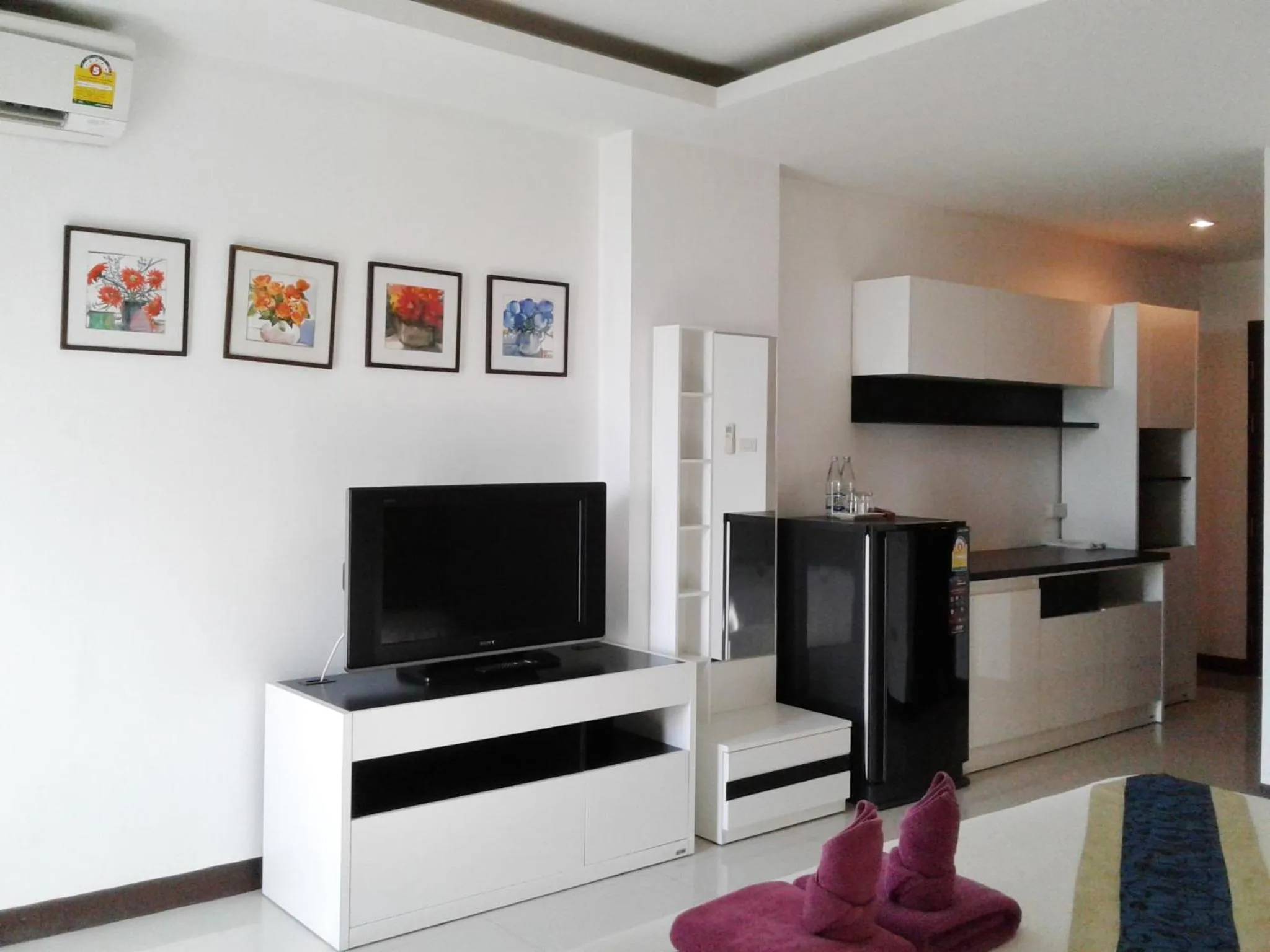 TV and multimedia in Grand Residence Jomtien