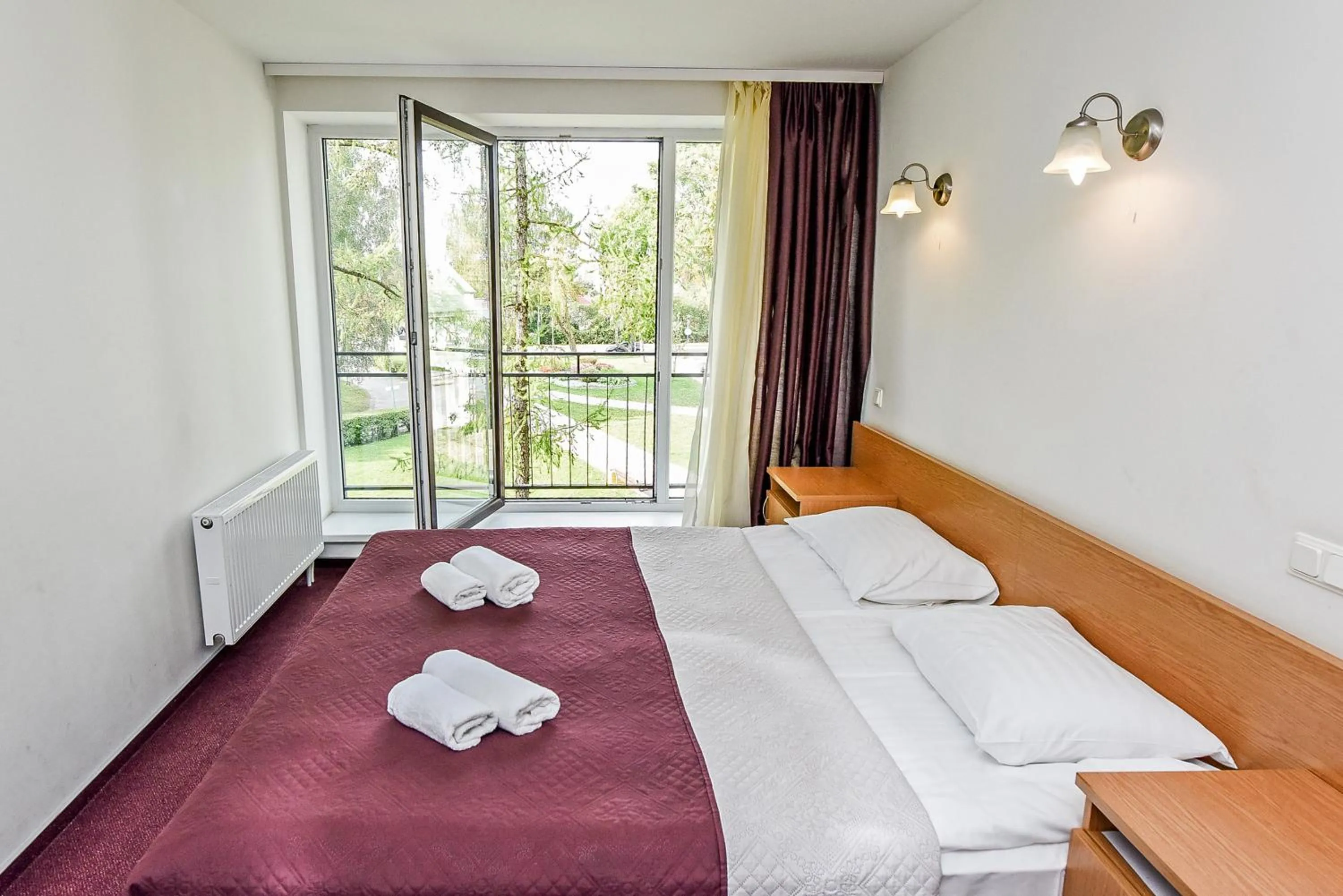 Photo of the whole room, Bed in Muza Hotel