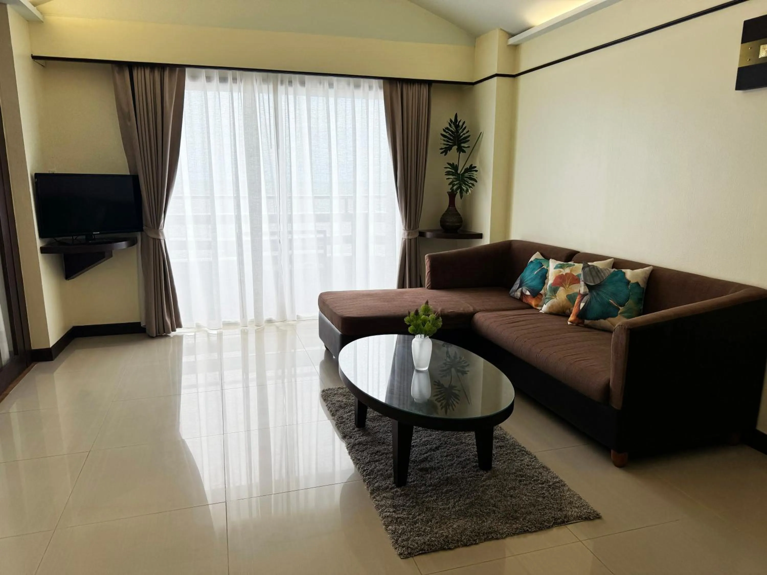 Grand Jomtien Palace Hotel - SHA Extra Plus