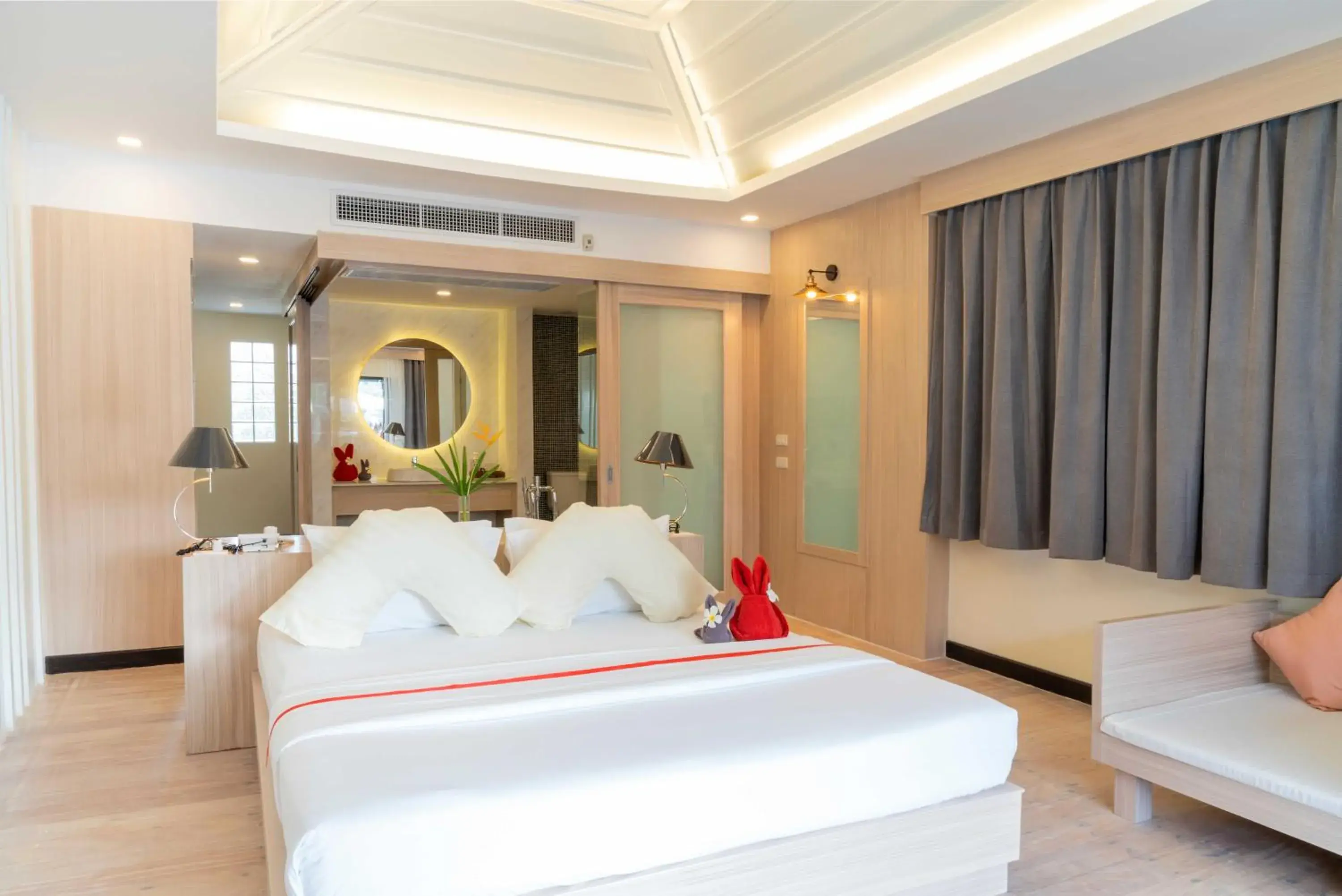 Cottage with Pool Access in Grand Jomtien Palace Hotel - SHA Extra Plus Cottage with Pool Access in Grand Jomtien Palace Hotel - SHA Extra Plus