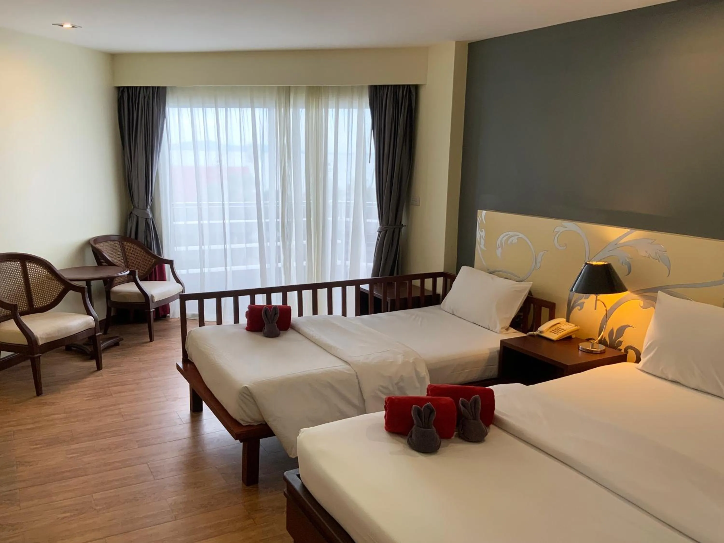 Bed in Grand Jomtien Palace Hotel - SHA Extra Plus
