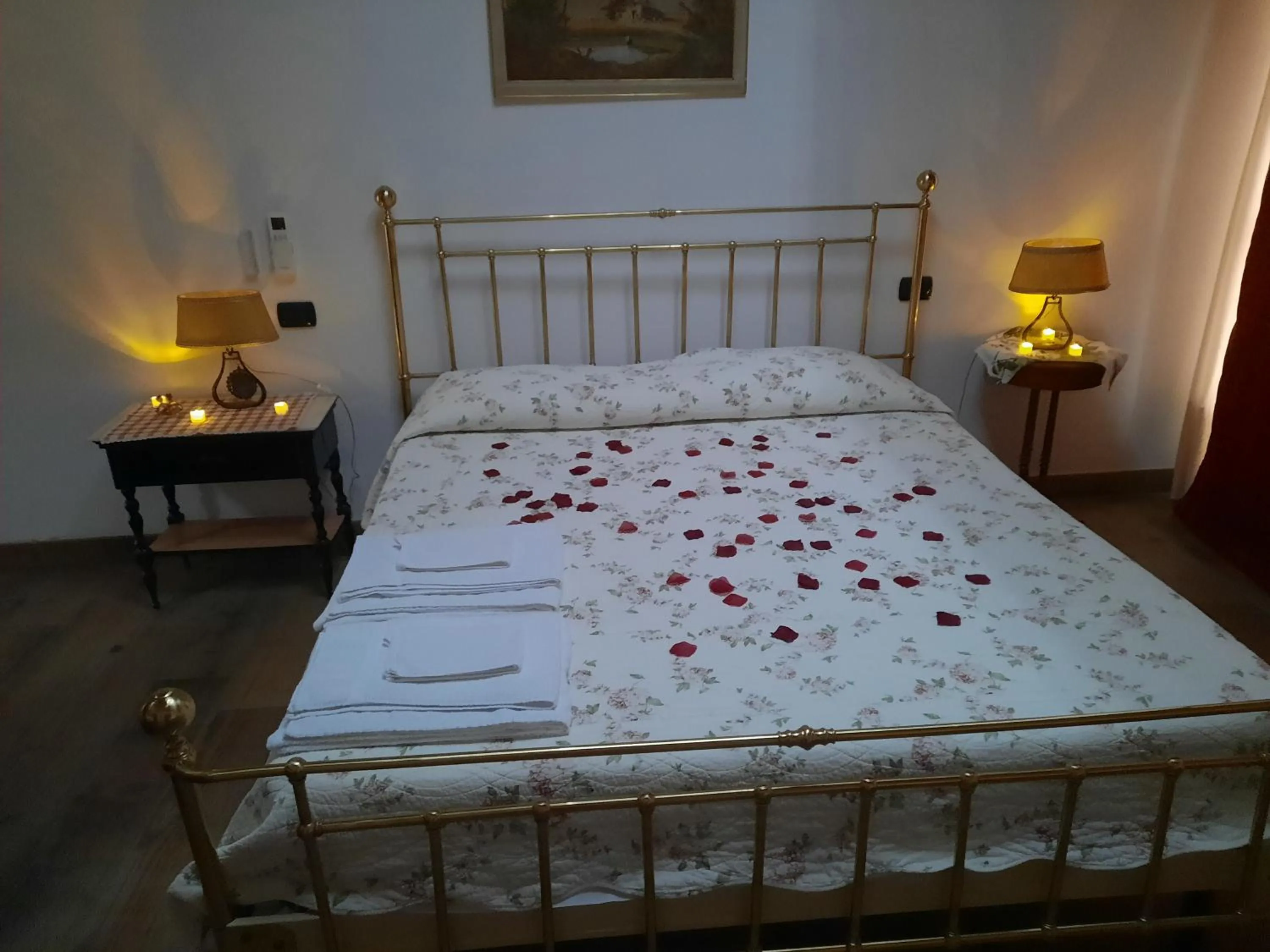 Photo of the whole room, Bed in B&B Casa Santa Lucia