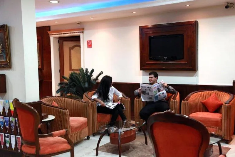 group of guests in Elysee Residence