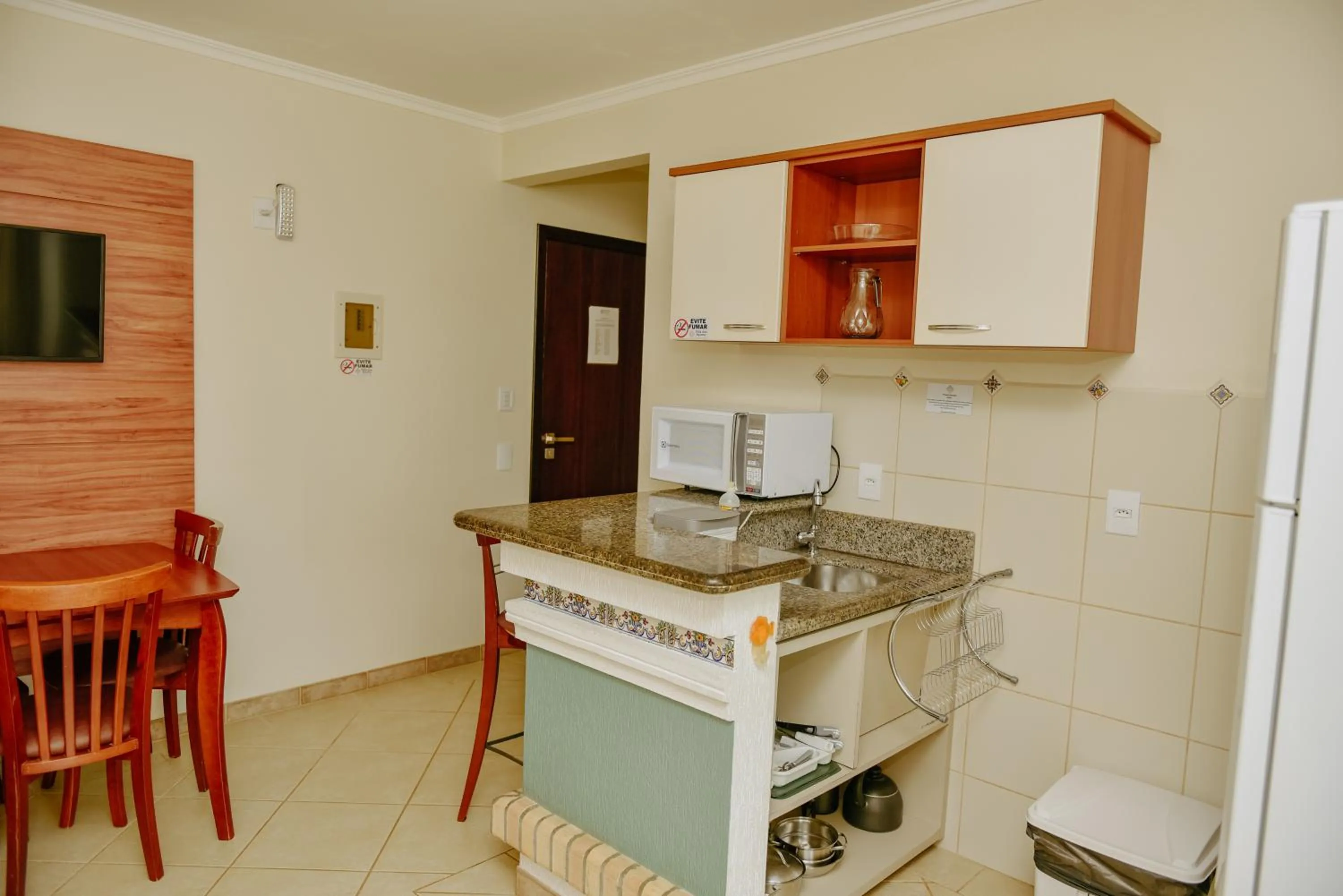 Kitchen or kitchenette in Pousada Villa dos Açores