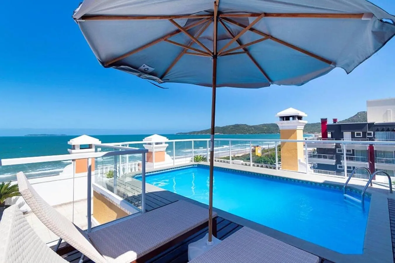 Pool view in Pousada Villa dos Açores