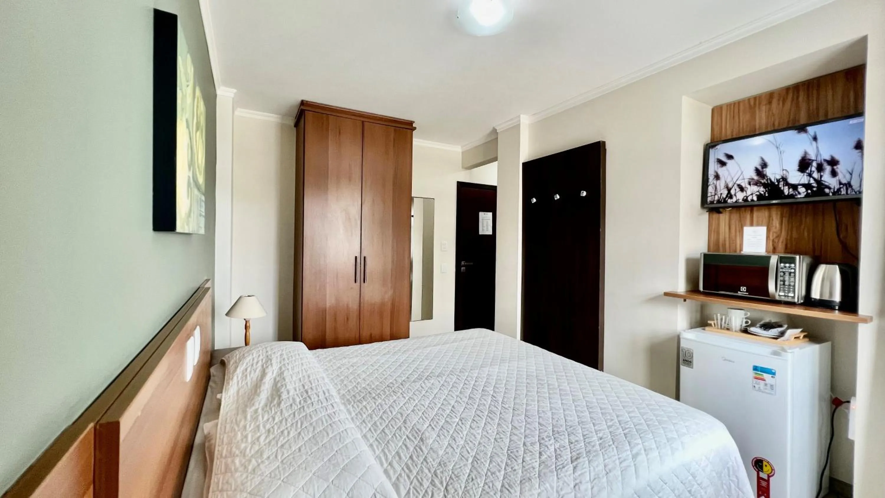 View (from property/room), Bed in Pousada Villa dos Açores