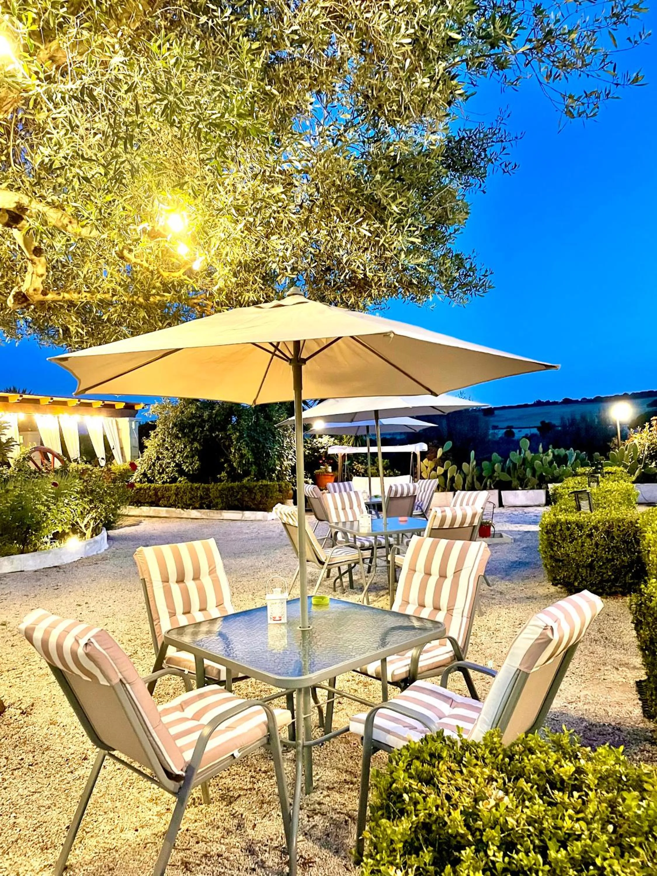 Patio in Mirella Charming