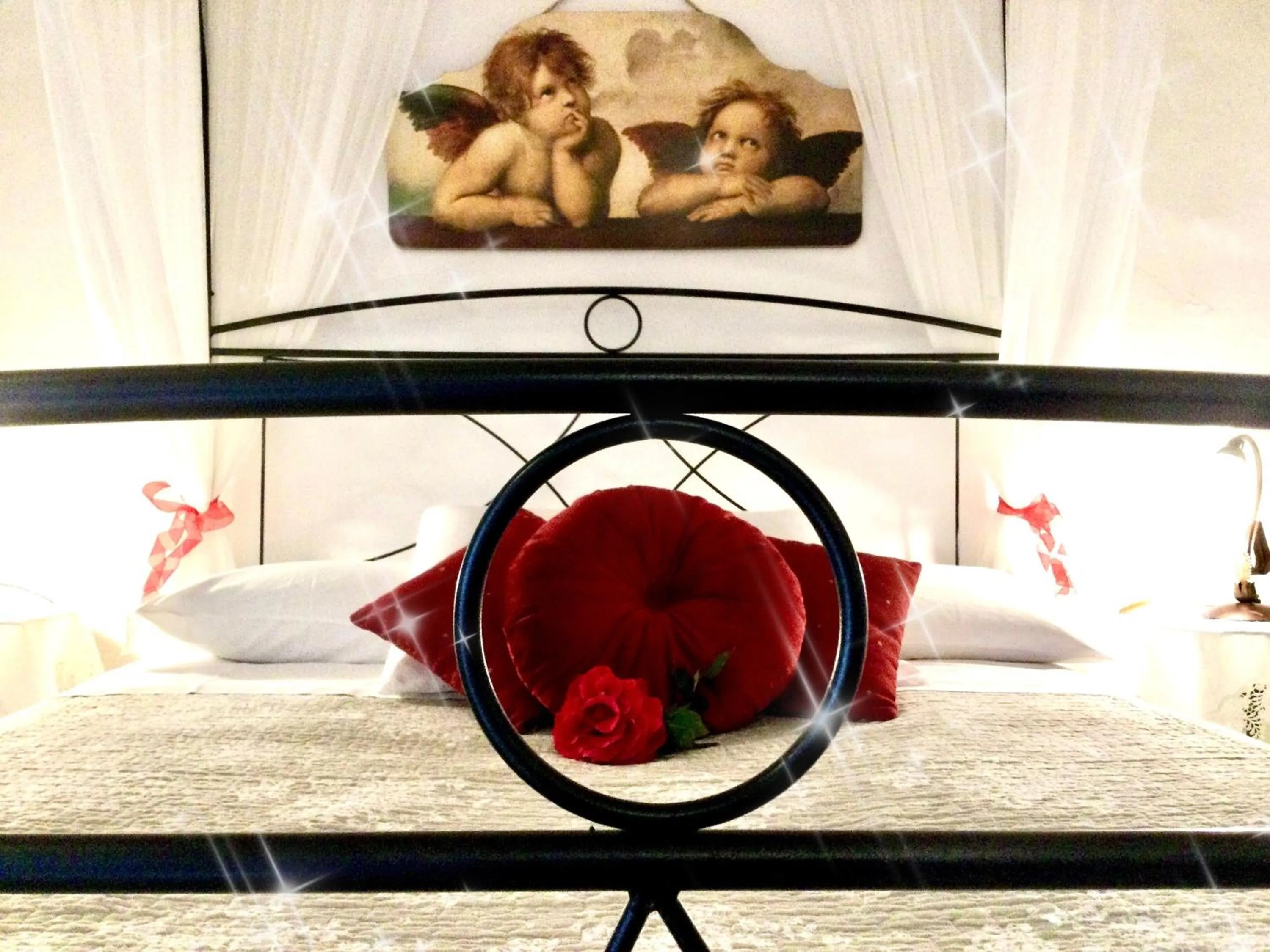 Decorative detail, Bed in Mirella Charming