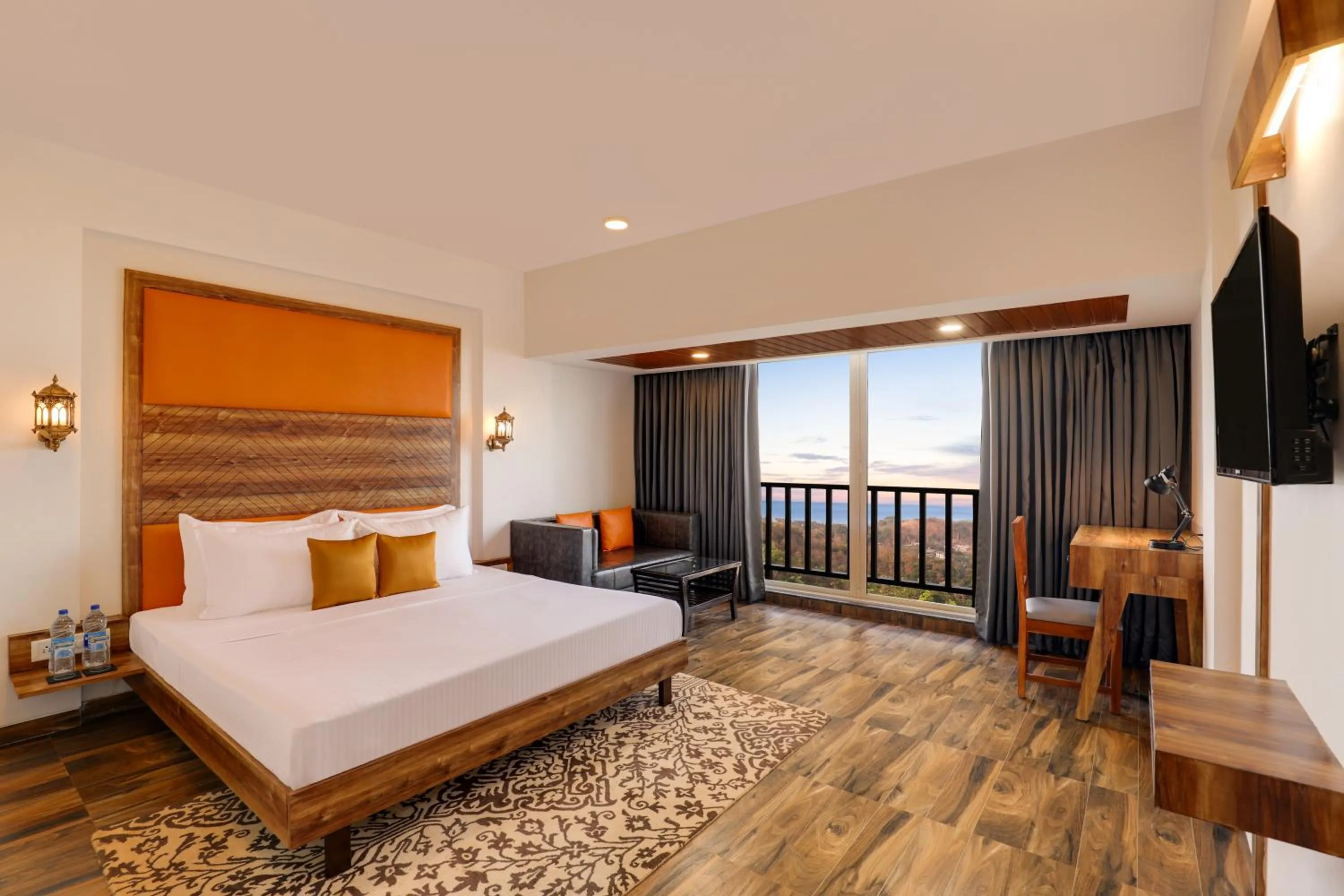 Bedroom, Bed in Lemon Tree Hotel, Dapoli