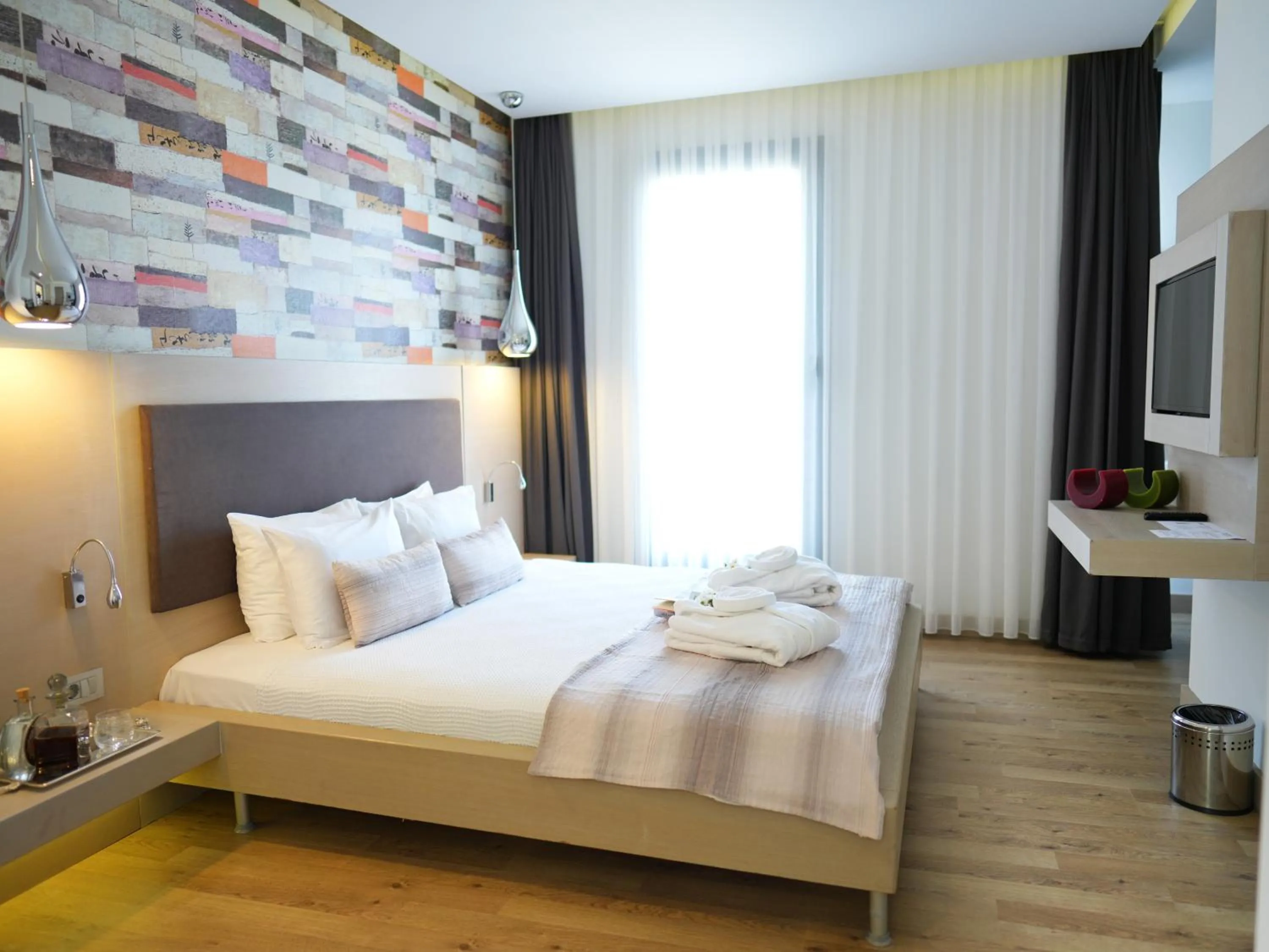 View (from property/room), Bed in Costa Farilya Special Class Hotel Bodrum