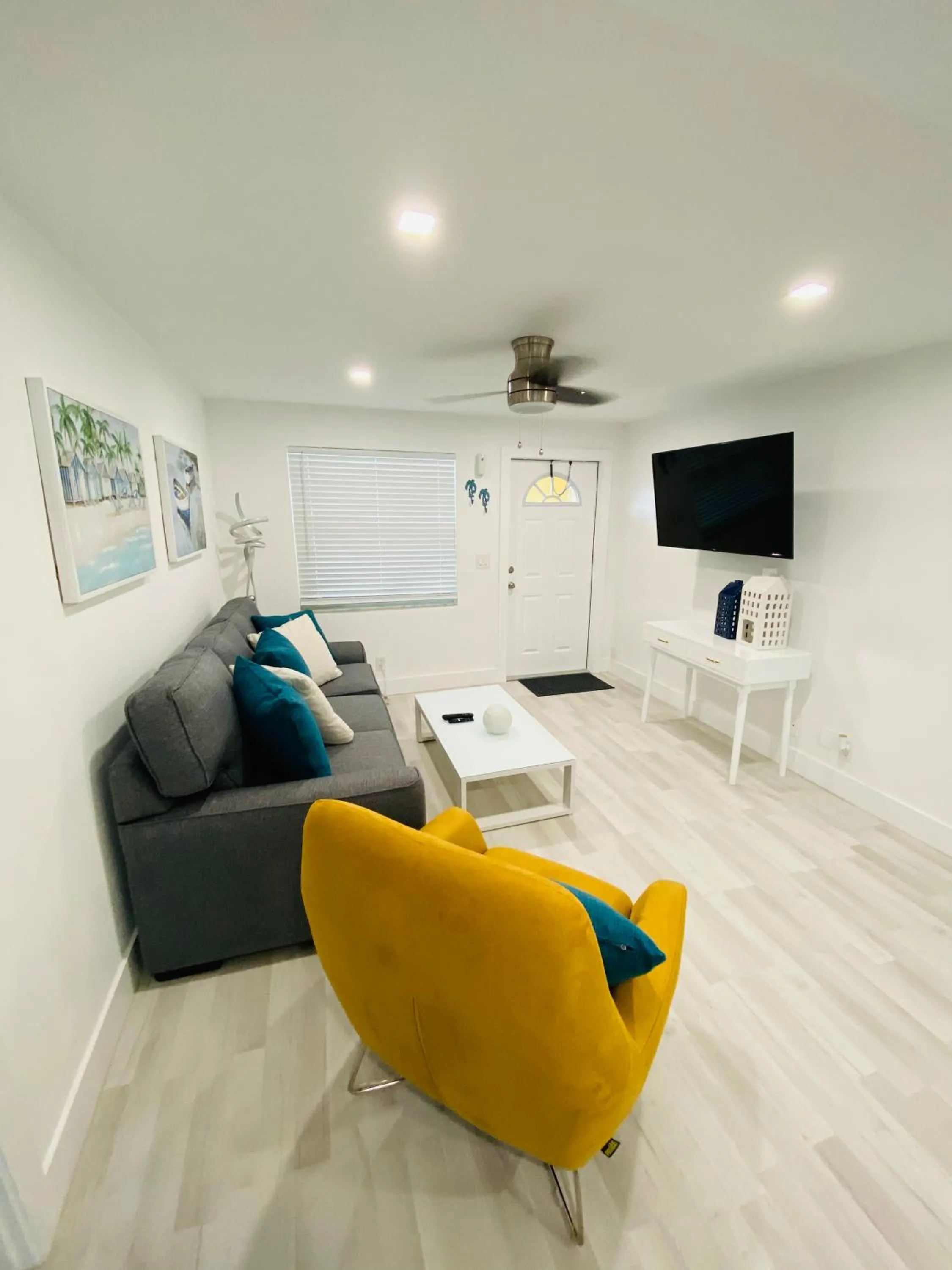 Living room in Blue Sky