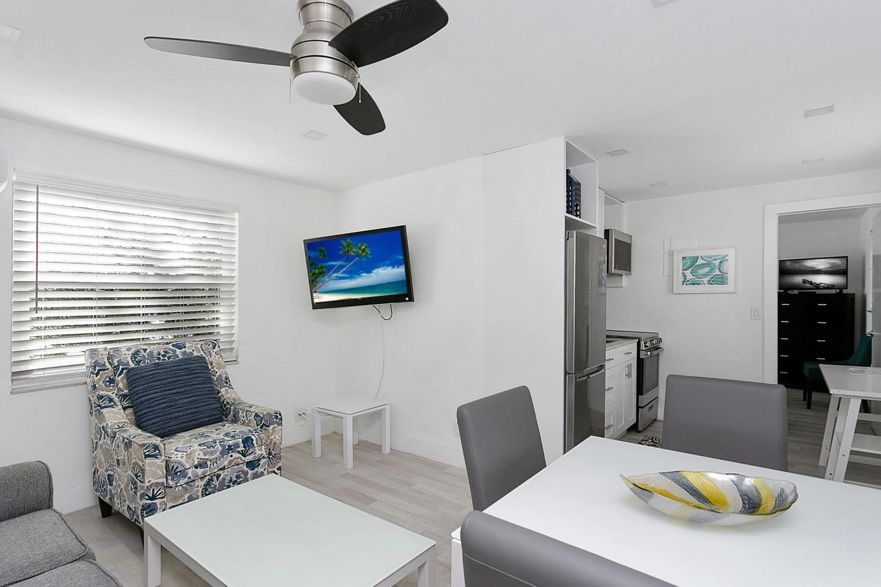 TV and multimedia in Blue Sky