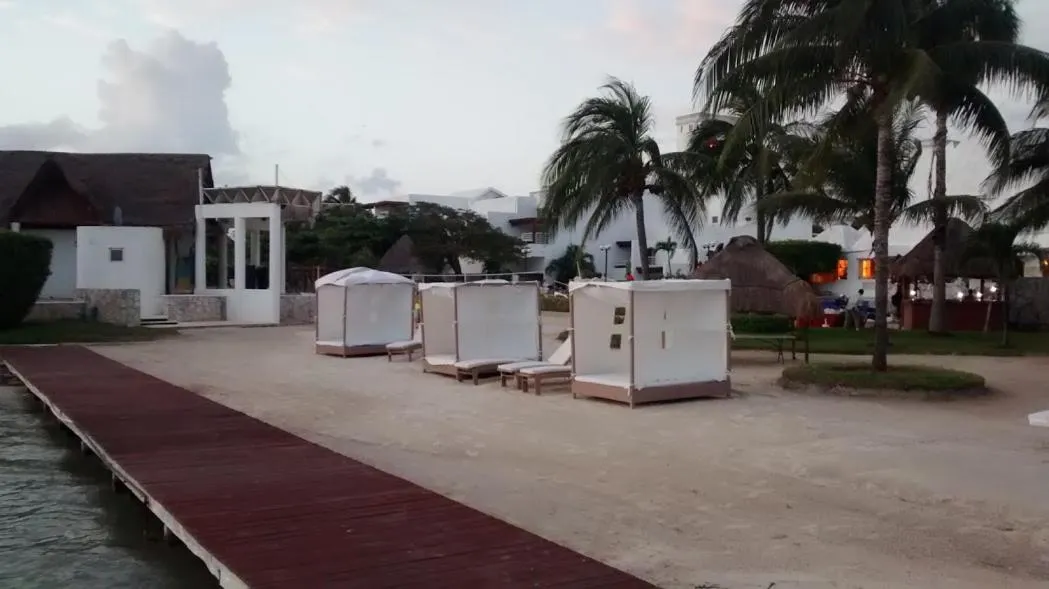 Garden in Sunset Marina Resort