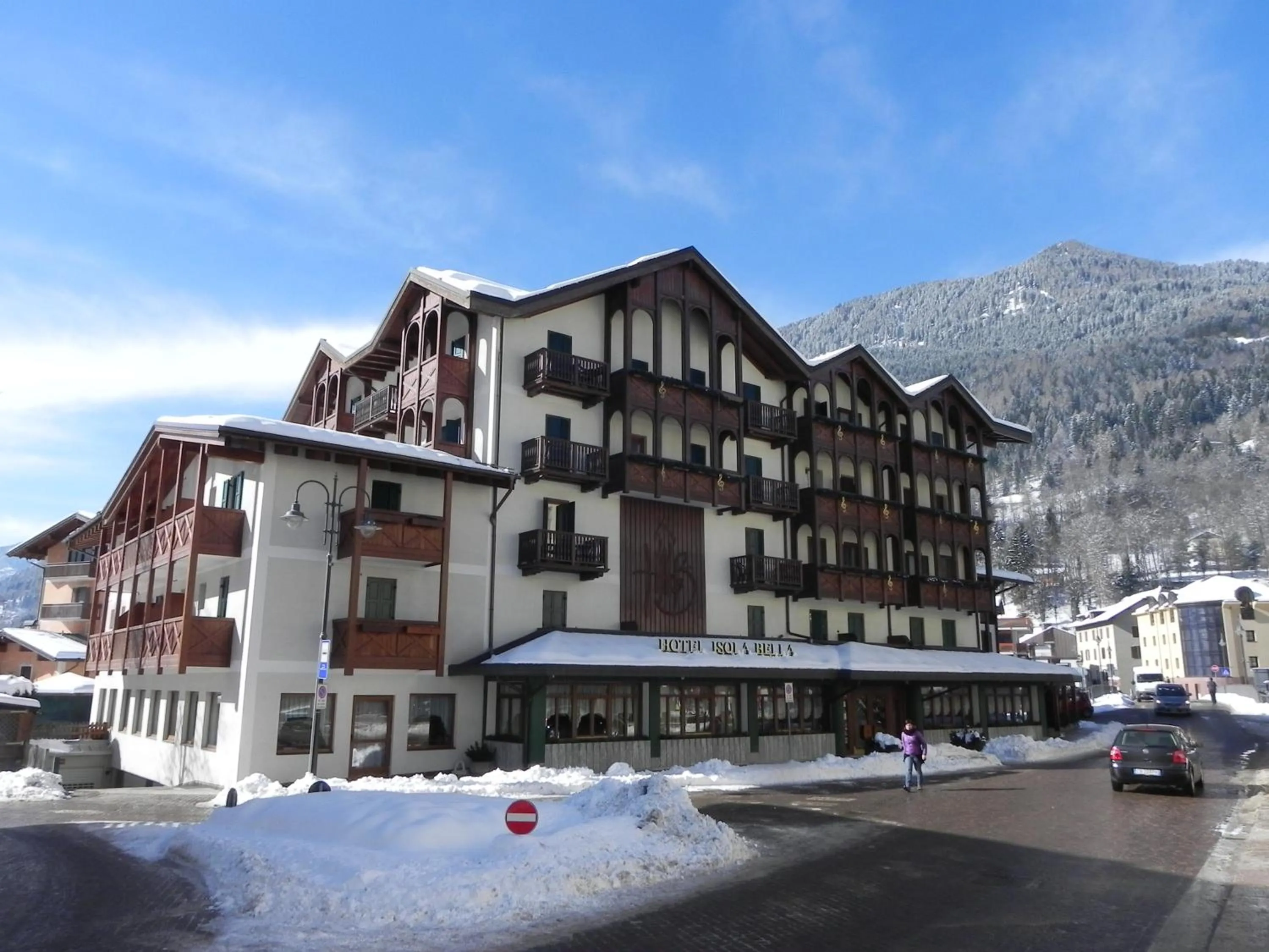 Property building in Hotel Isolabella Wellness