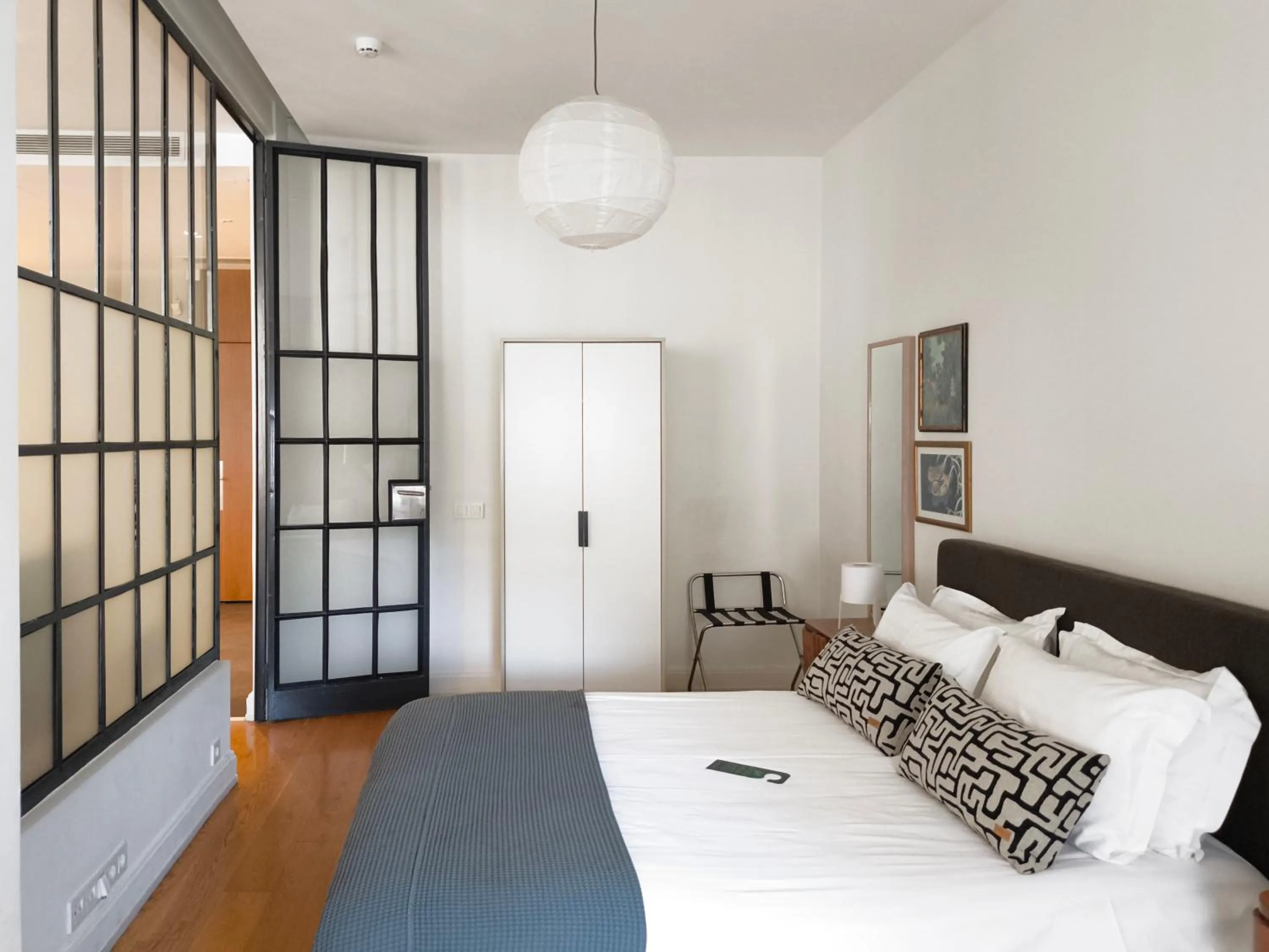 Bedroom, Bed in GALATA M84