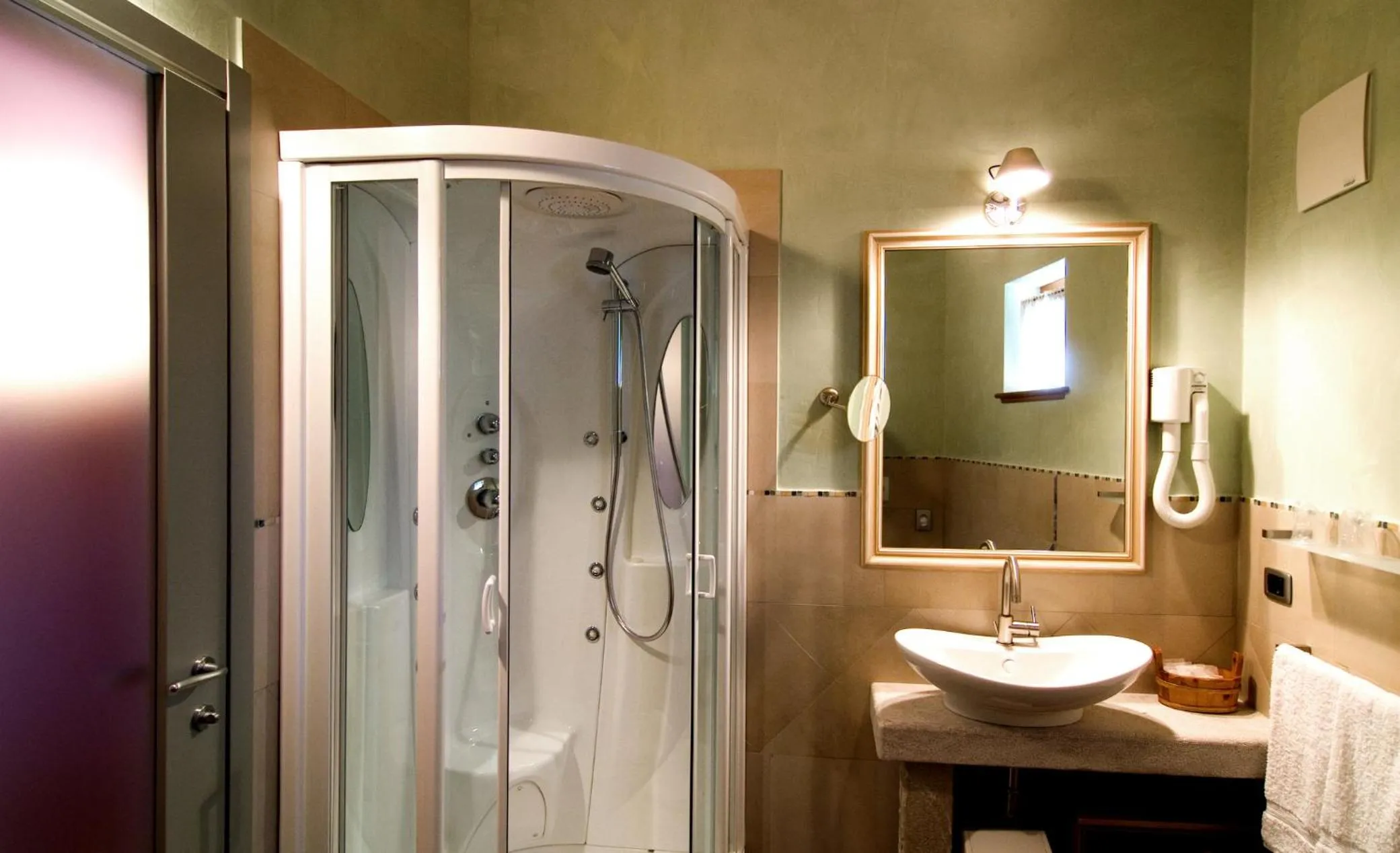 Bathroom in Lokanda Devetak