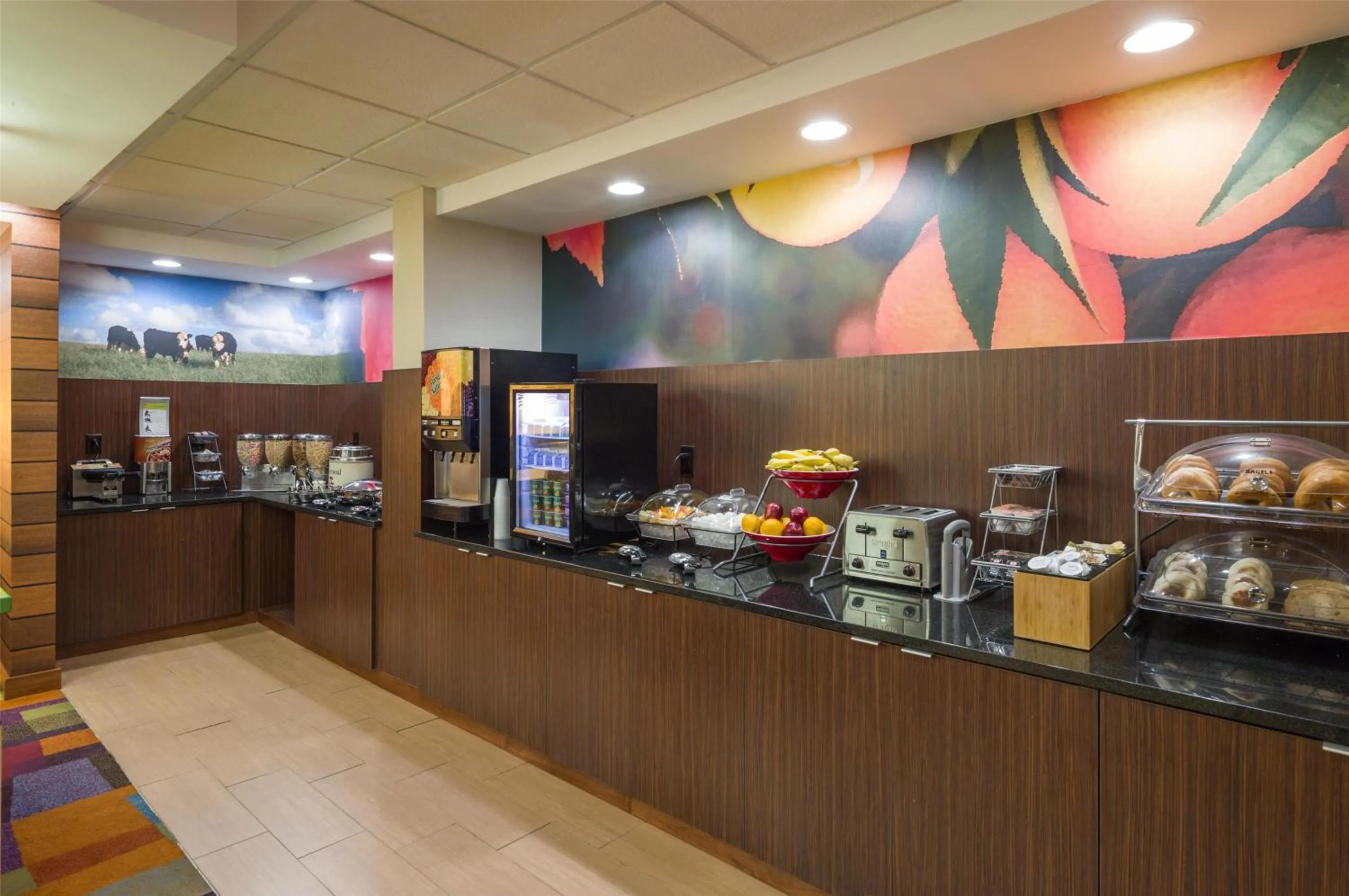 Breakfast in Best Western Allentown Bethlehem Lehigh Valley Inn & Suites