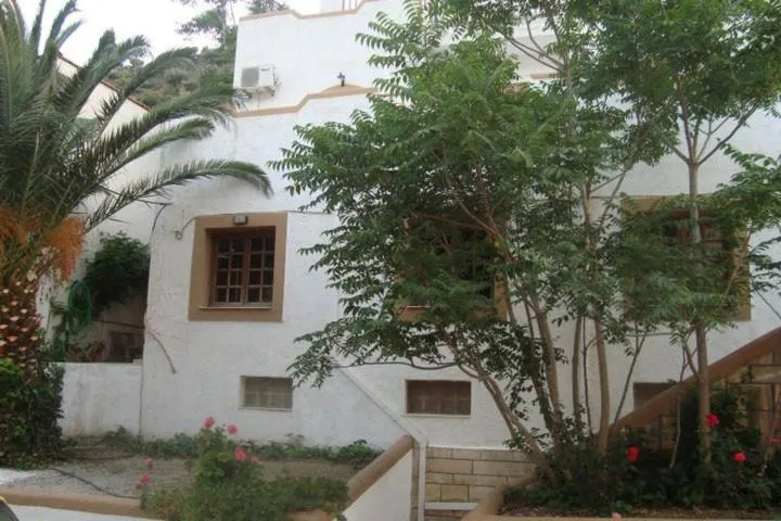 Day in Sunlight Hotel