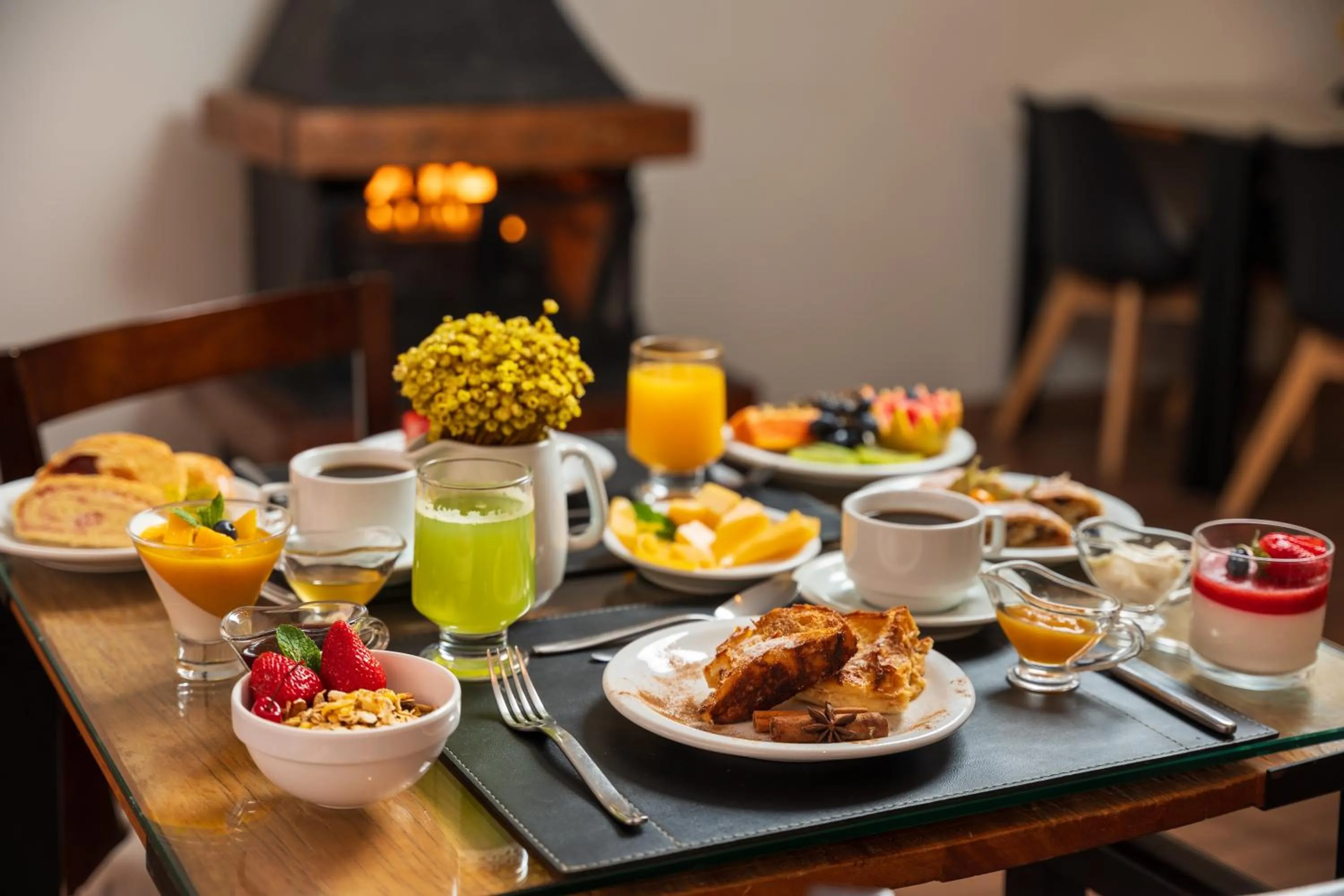 Food and drinks in Pousada Grandchamp - Campos do Jordao