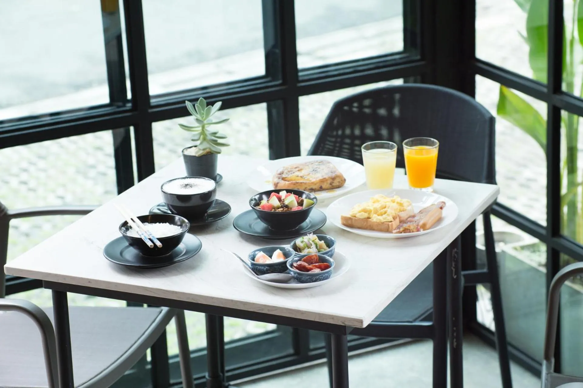 Food and drinks in The Rodman Hotel