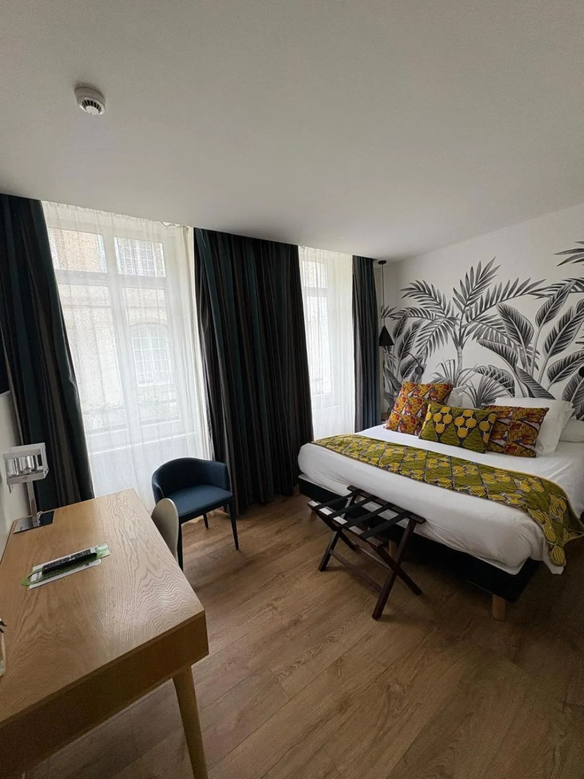 Bed in Hôtel Moderna