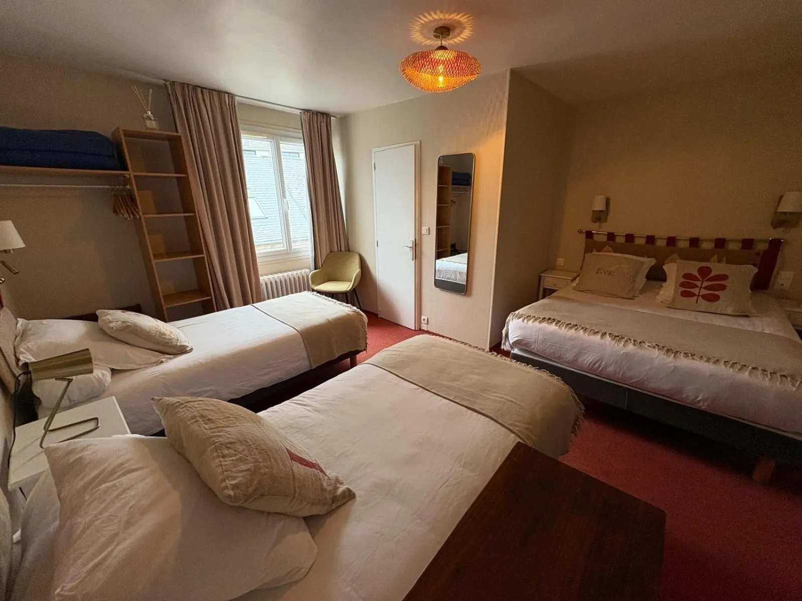 Bed in Hôtel Moderna