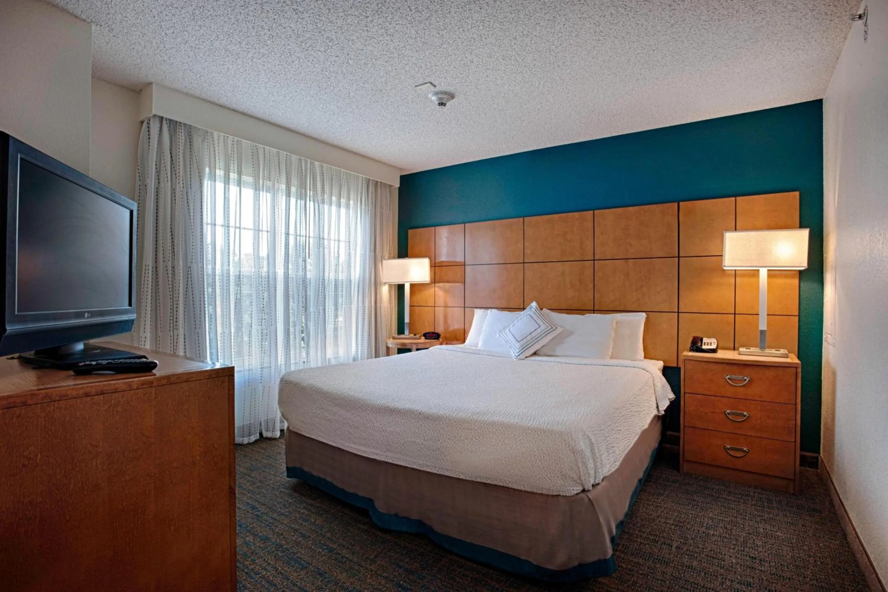 Bedroom, Bed in Residence Inn by Marriott Atlantic City Airport Egg Harbor Township