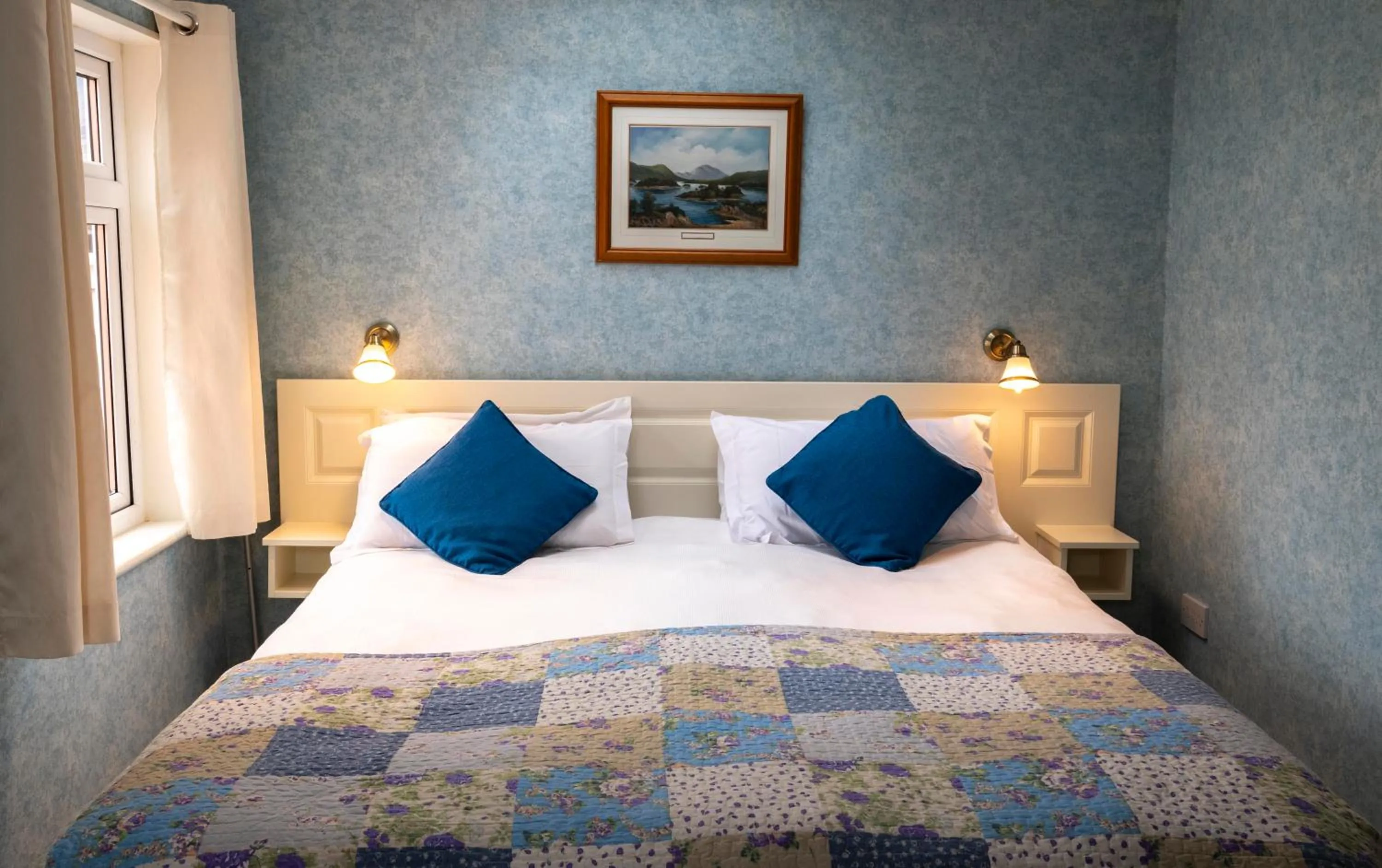 Bedroom, Bed in Murphys Farmhouse B&B