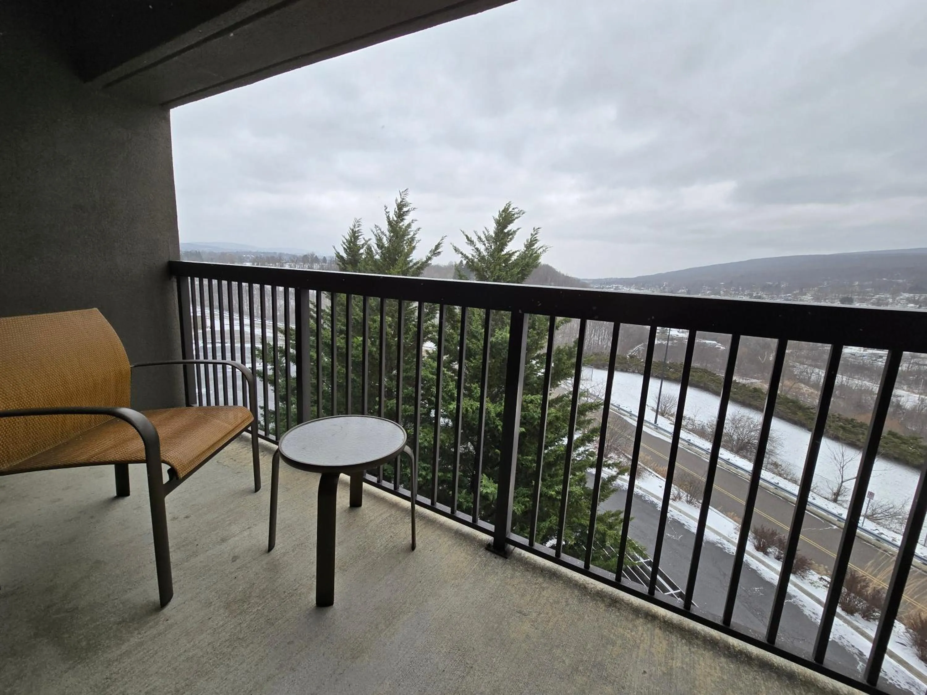 Balcony/Terrace in Country Inn & Suites by Radisson, Convention Center